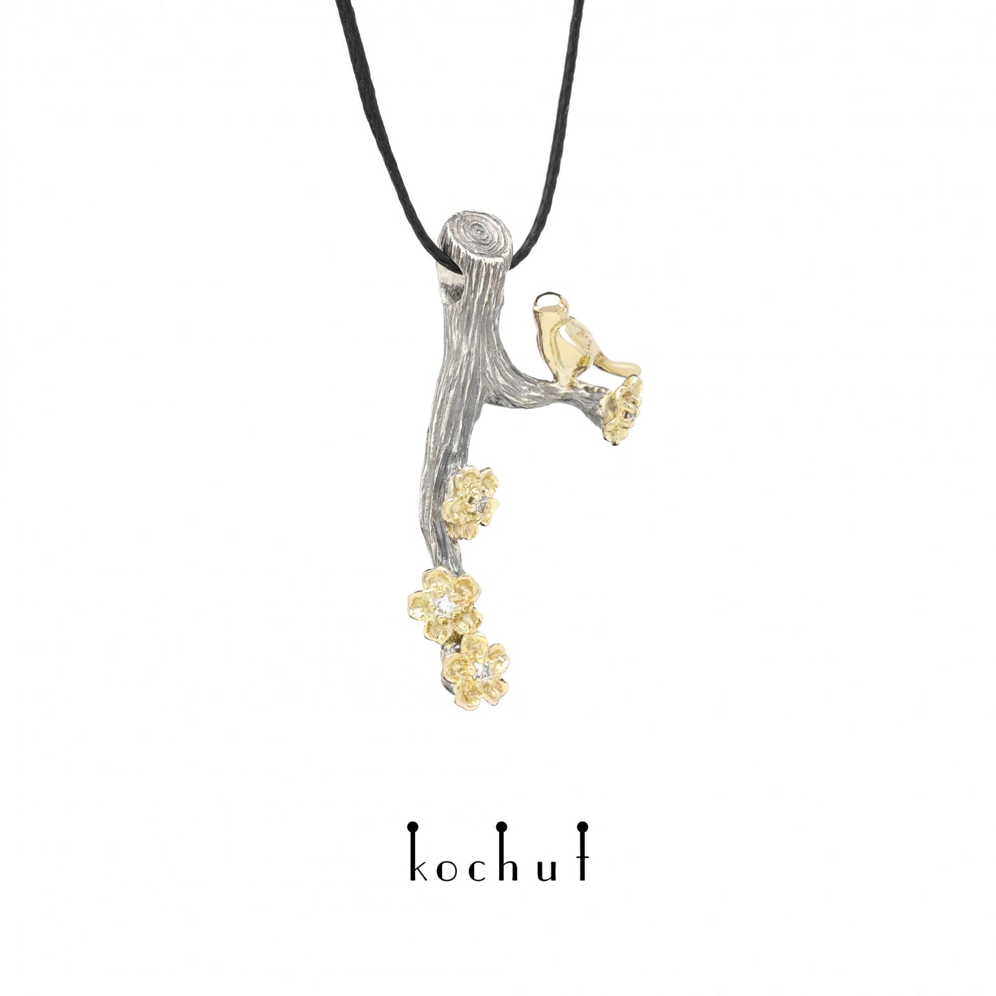 Vögelchen und Blumen – Anhänger aus oxidiertem Silber und Gelbgold mit Diamanten