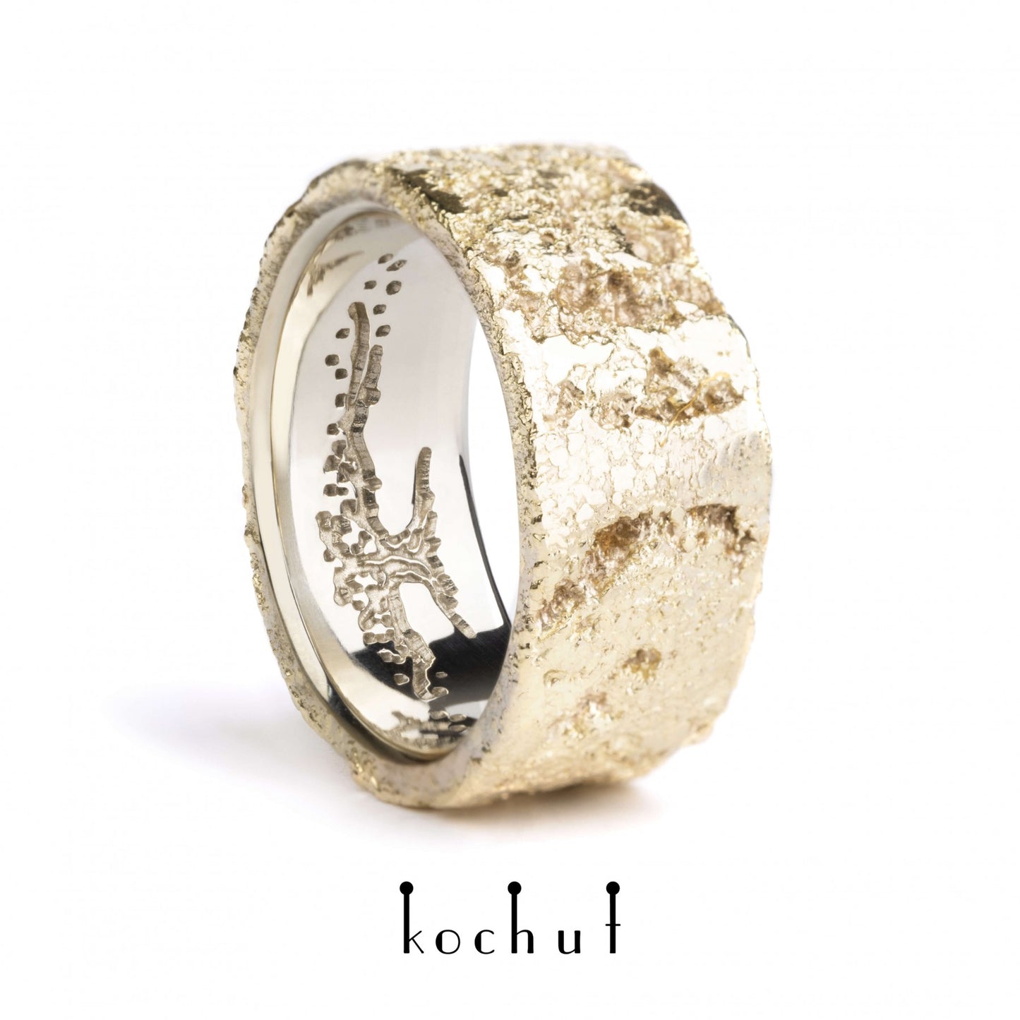 Leib und Seele mit Baum des Lebens und Lichtschmiedekunst – Ehering aus Gelb- und Weißgold (8mm)