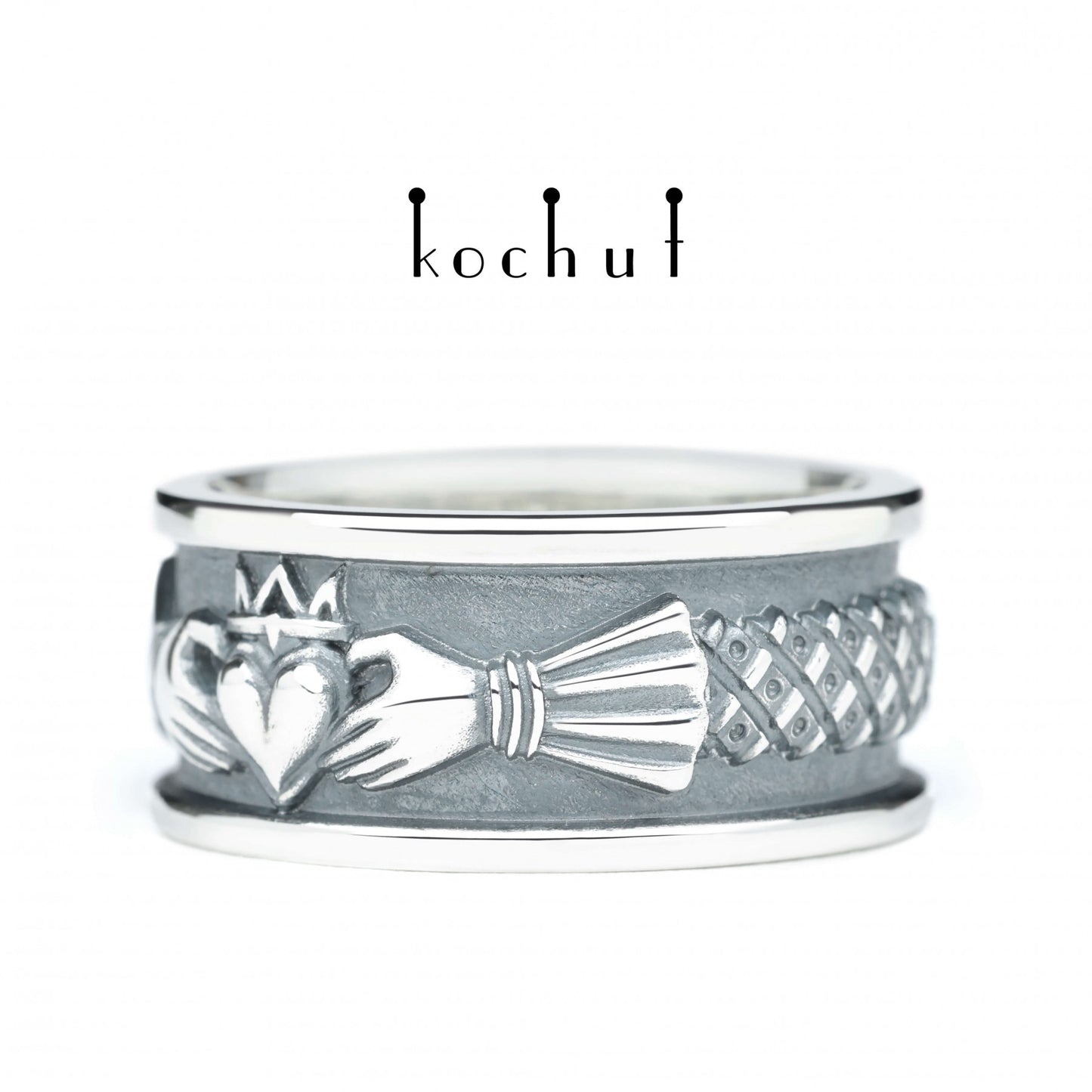 Claddagh — Ring aus oxidiertem Silber