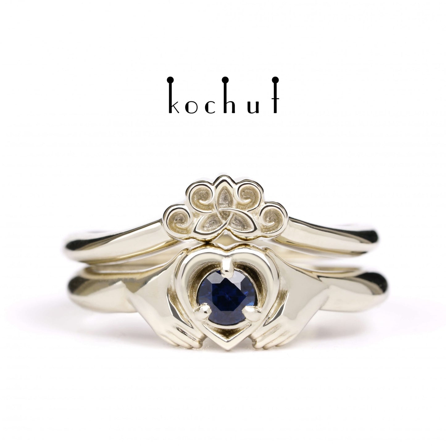 Claddagh: Doppelt — Ring aus Weißgold mit Saphir