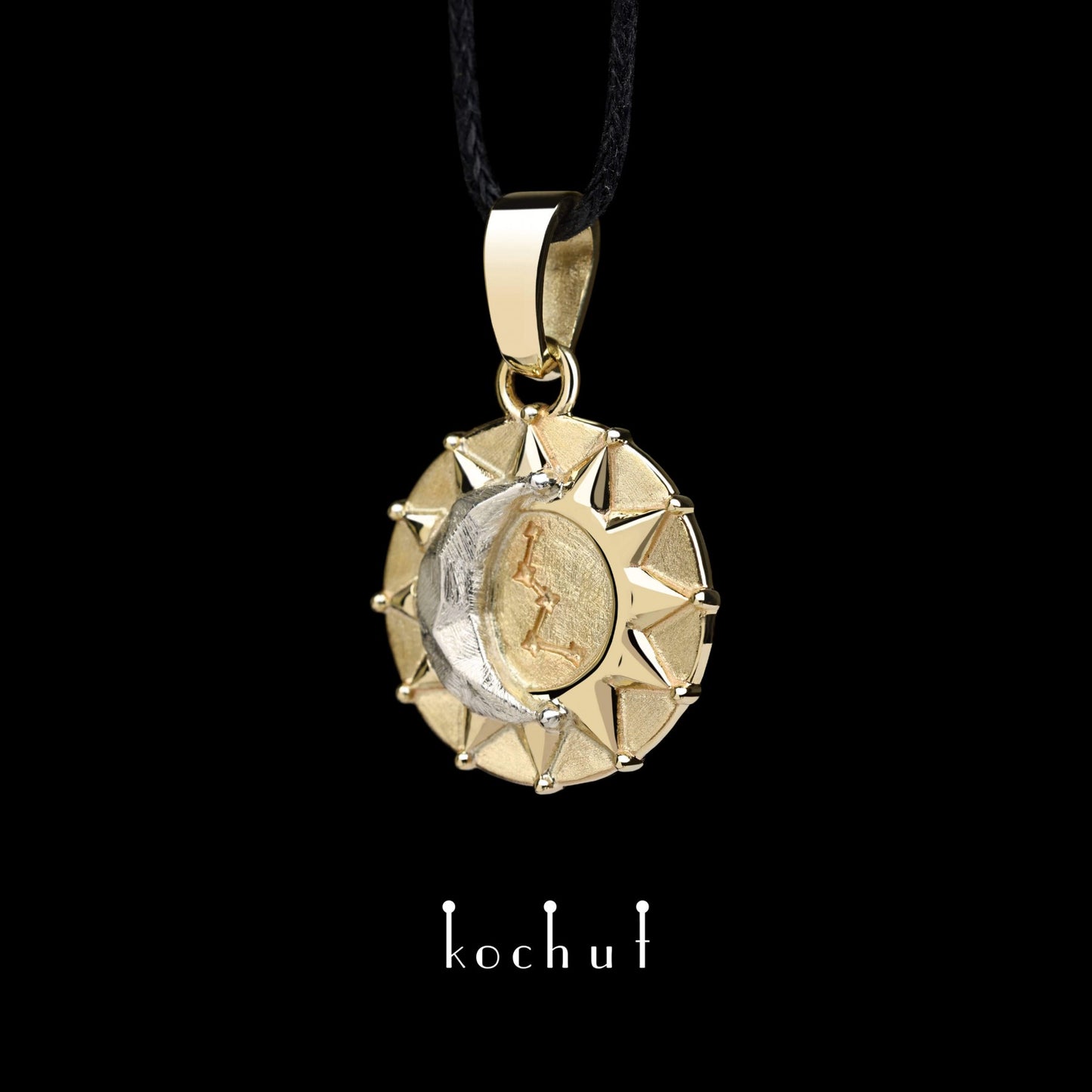 Sun and Moon — Anhänger aus Gelbgold und Silber