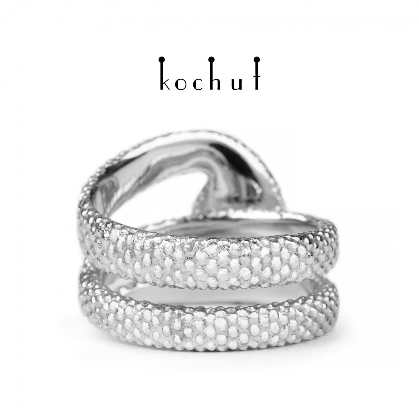 Die Liebe der Zügellosen - Ring aus Weißgold mit Diamanten und mit Rhodium überzogen