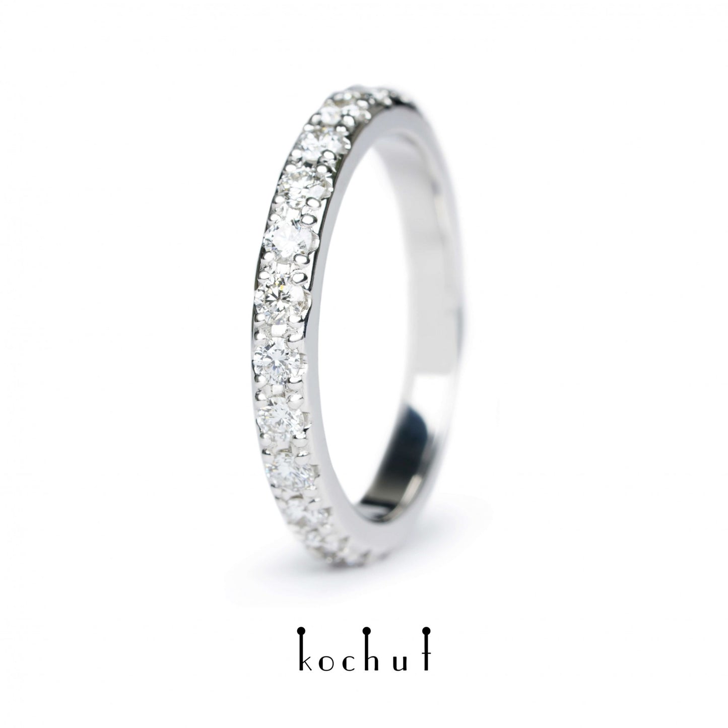 Meine Umlaufbahn — Ring aus Wießgold mit Diamanten, mit Rhodium überzogen
