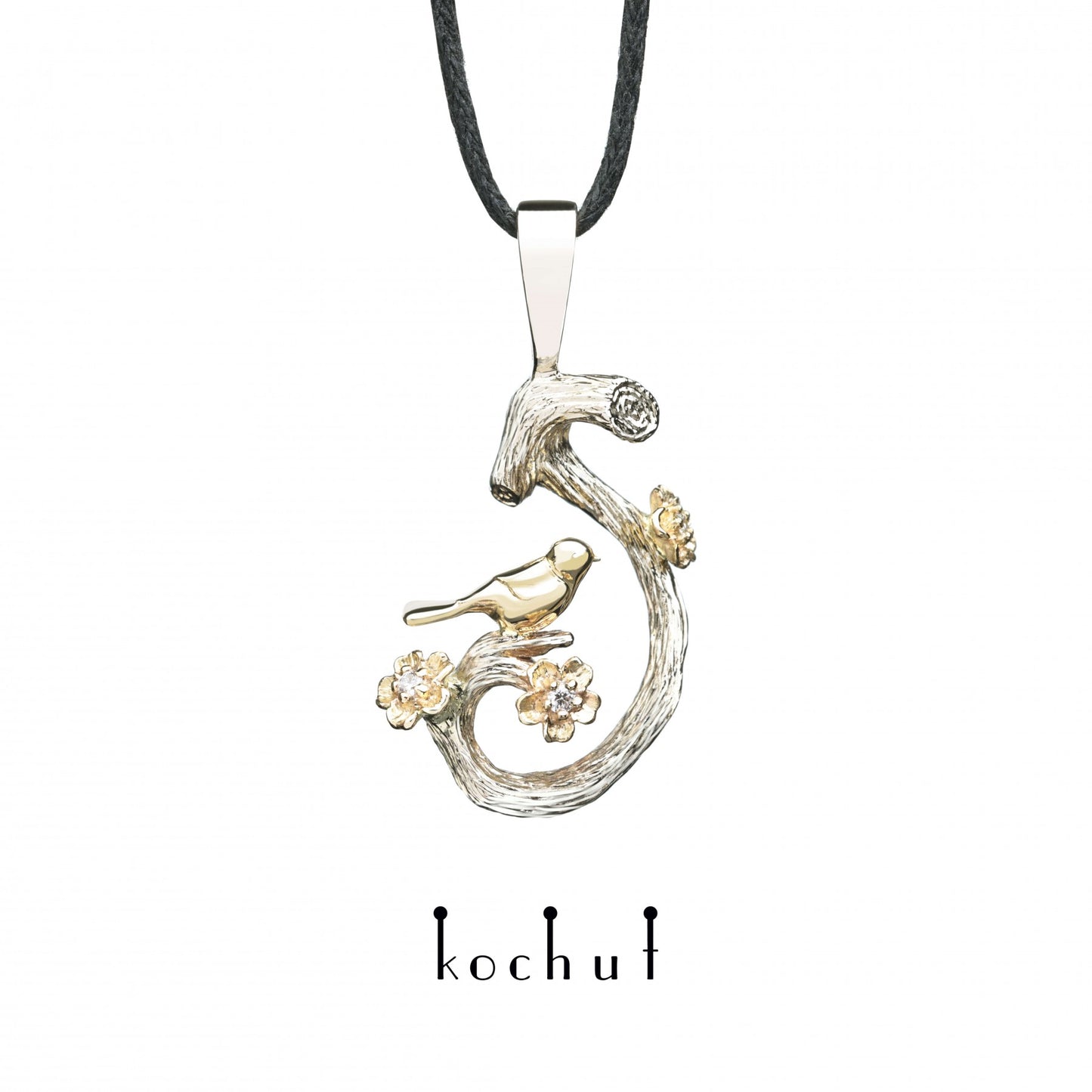 Vögelchen auf einem Zweig mit Blumen: Frühling – Anhänger aus Gelbgold und Weißgold mit Diamanten