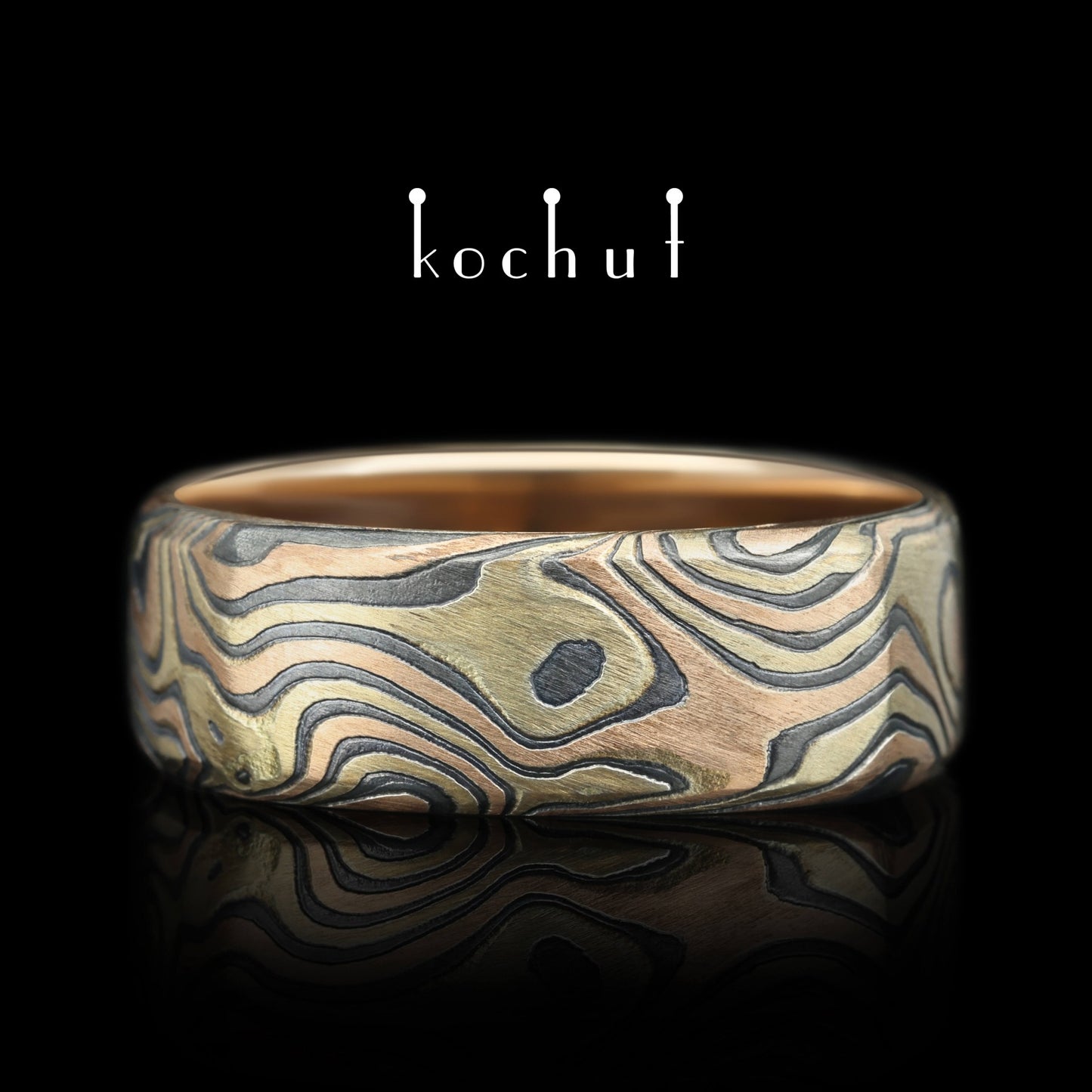 Tenno – Mokume-Ring aus Rotgold, Gelbgold, geätztem und oxidiertem Silber