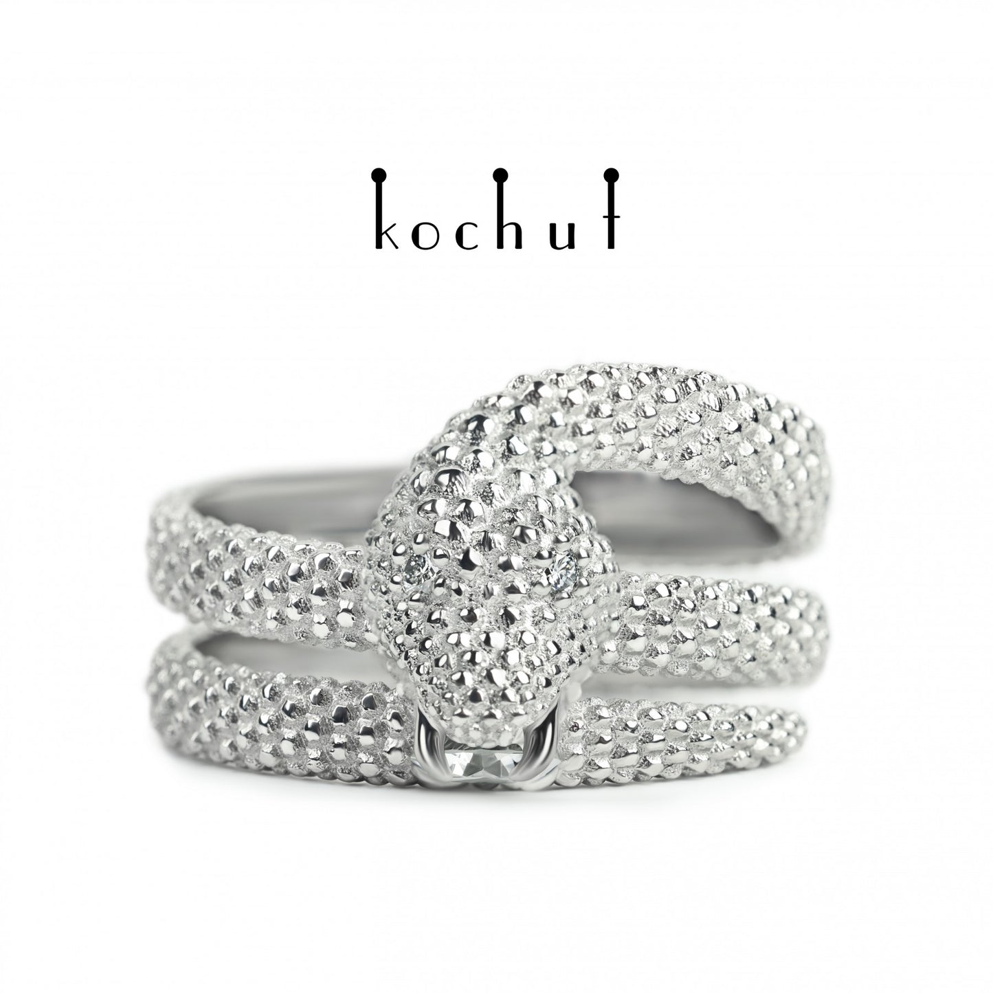 Die Liebe der Zügellosen - Ring aus Platin mit Diamanten
