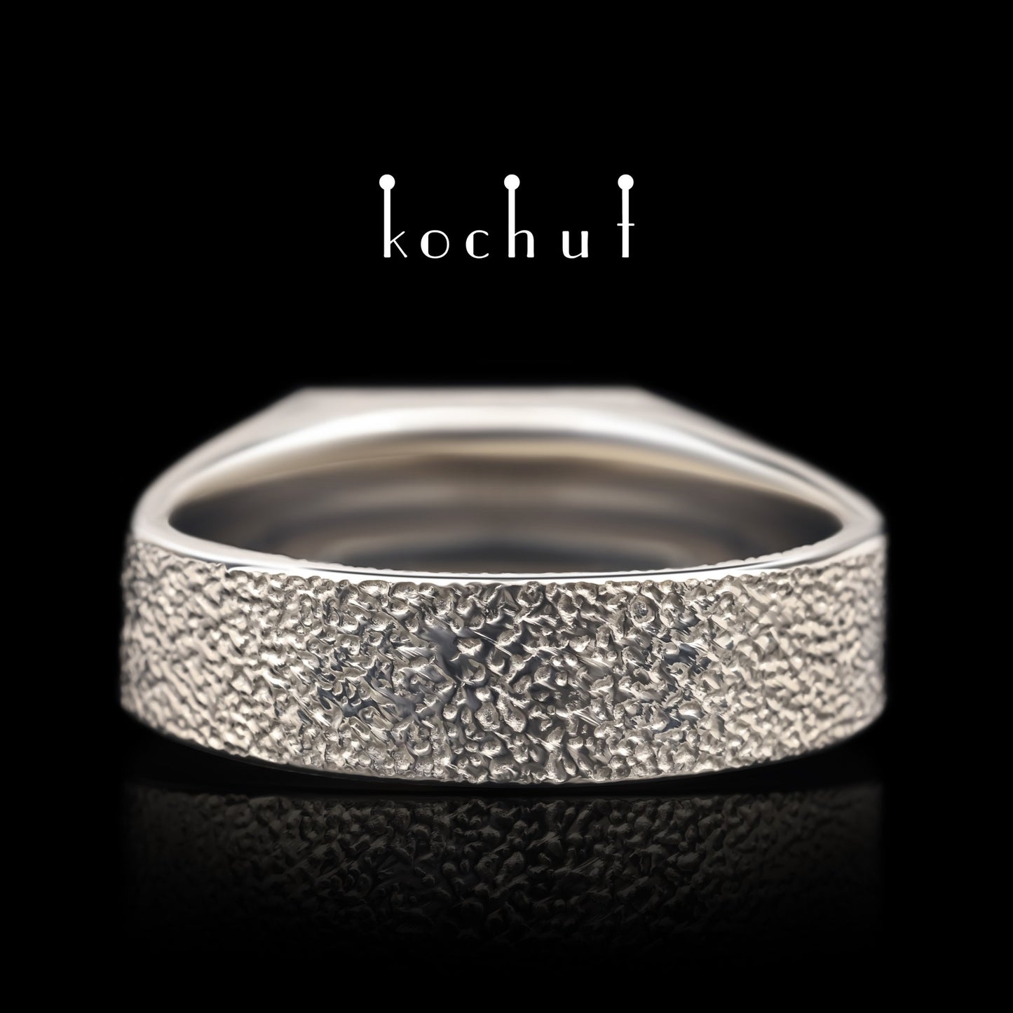 Kоgen – Mokume-Ring aus Palladiumgold, oxidiertem und geätztem Silber