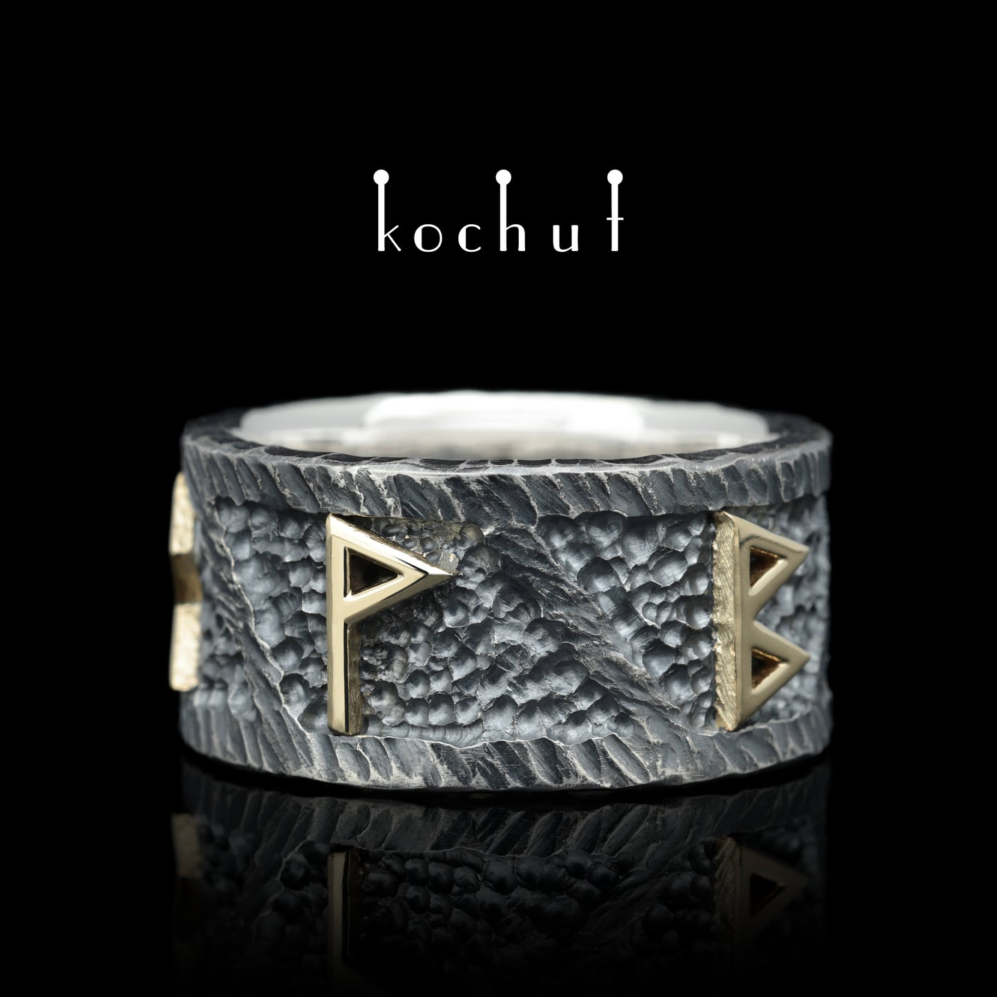 Runic Force — Ring aus oxidiertem Silber und Gelbgold