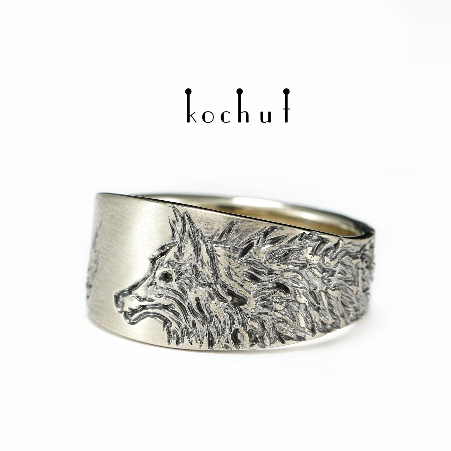 Dunkler Wolf — Weißgoldring mit schwarzem Rhodium