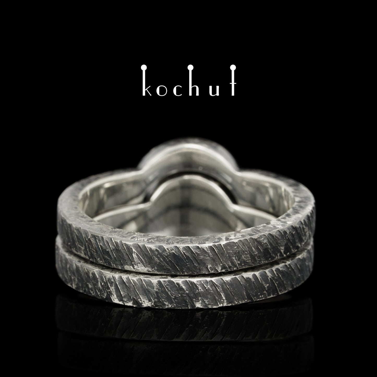 Mond-Duett — doppelter Ring aus oxidiertem Silber mit schwarzem Opal
