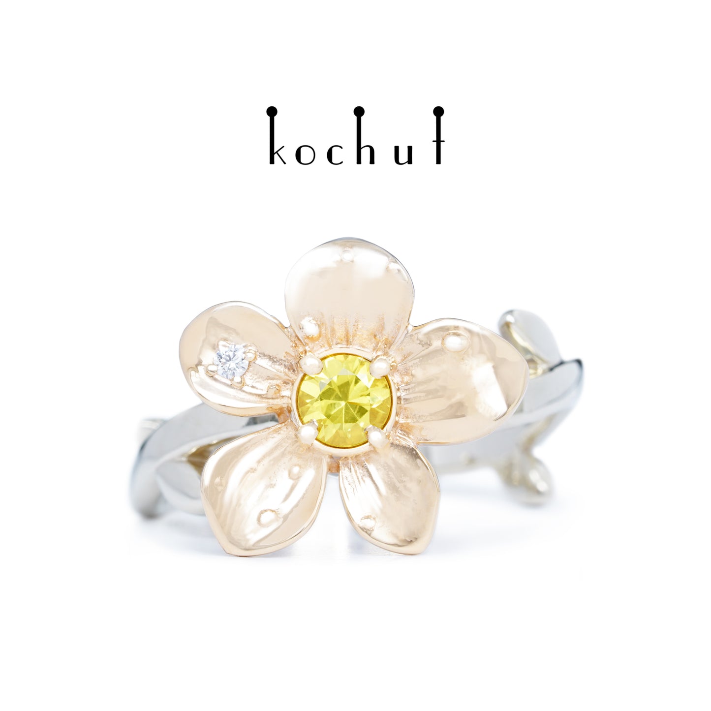 Violett — Verlobungsring aus Weiß- und Rotgold mit Saphir und Diamant