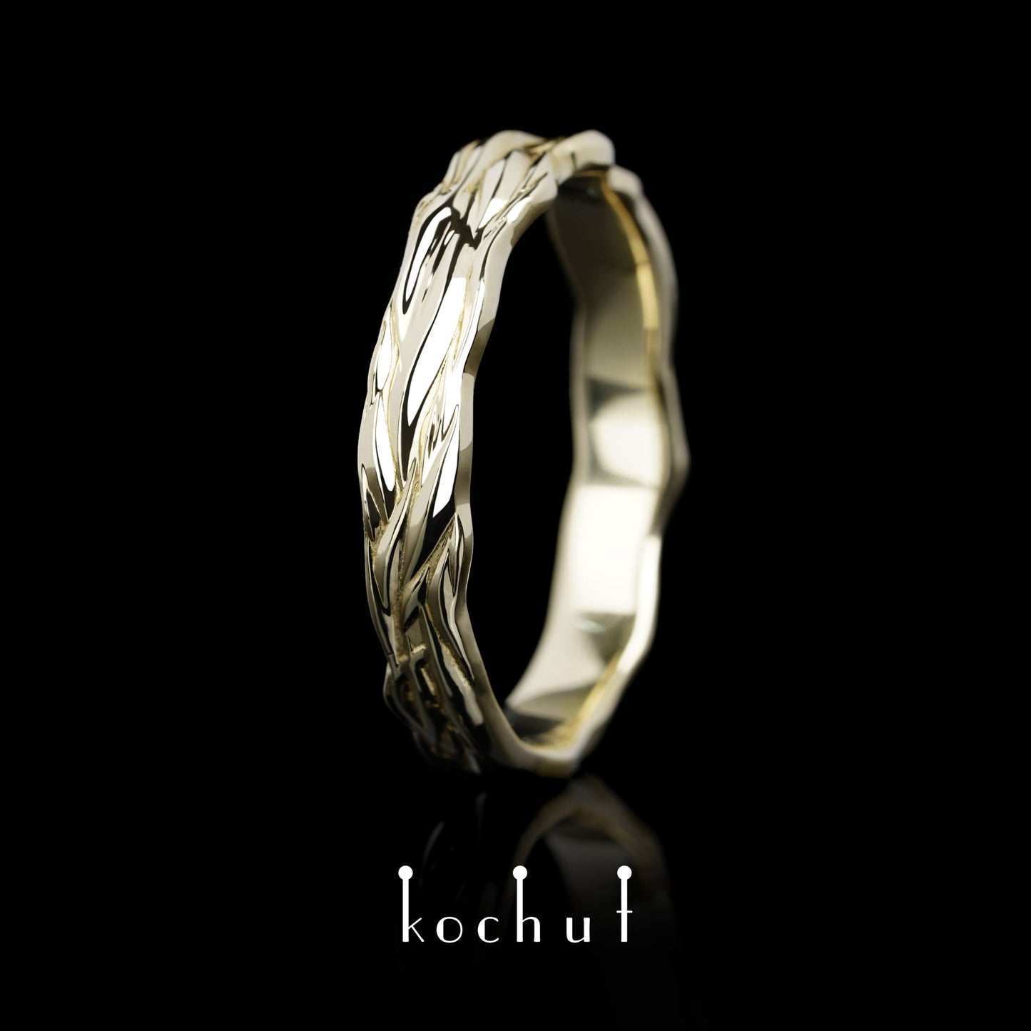 Wellen der Liebe — Ehering aus Weißgold