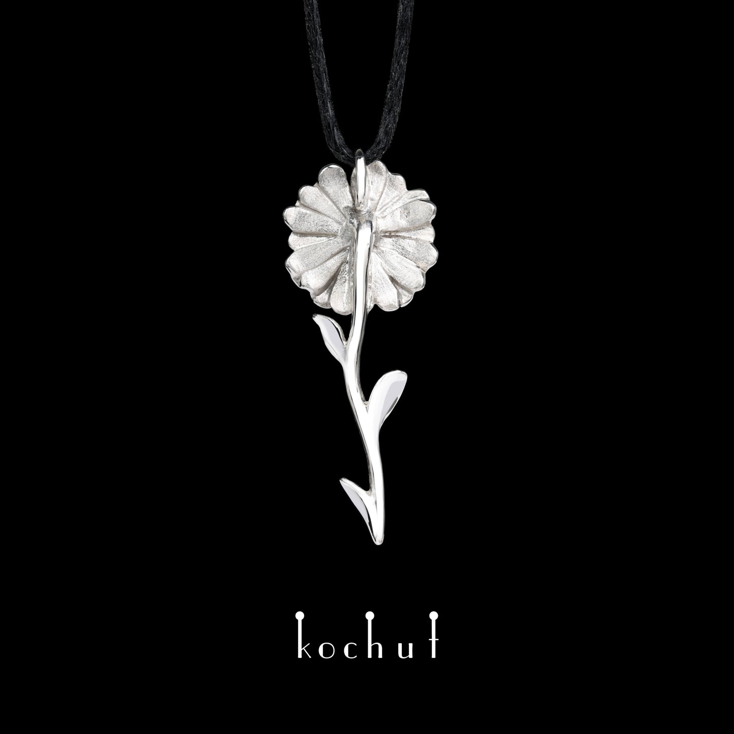 Kamille — Silberanhänger mit Chrysolith, beschichtet mit weißem Rhodium