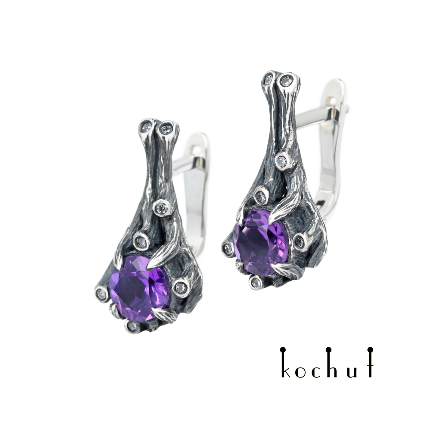 Verzauberter Wald — Ohrringe aus oxidiertem Silber mit Amethysten und Diamanten