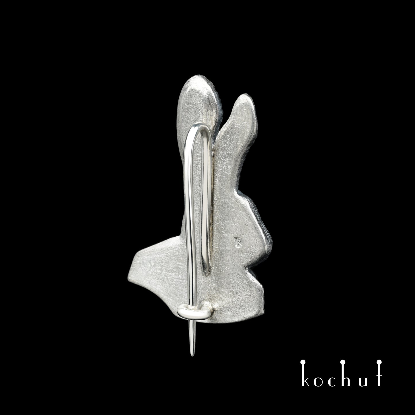 Hase — Brosche aus oxidiertem Silber