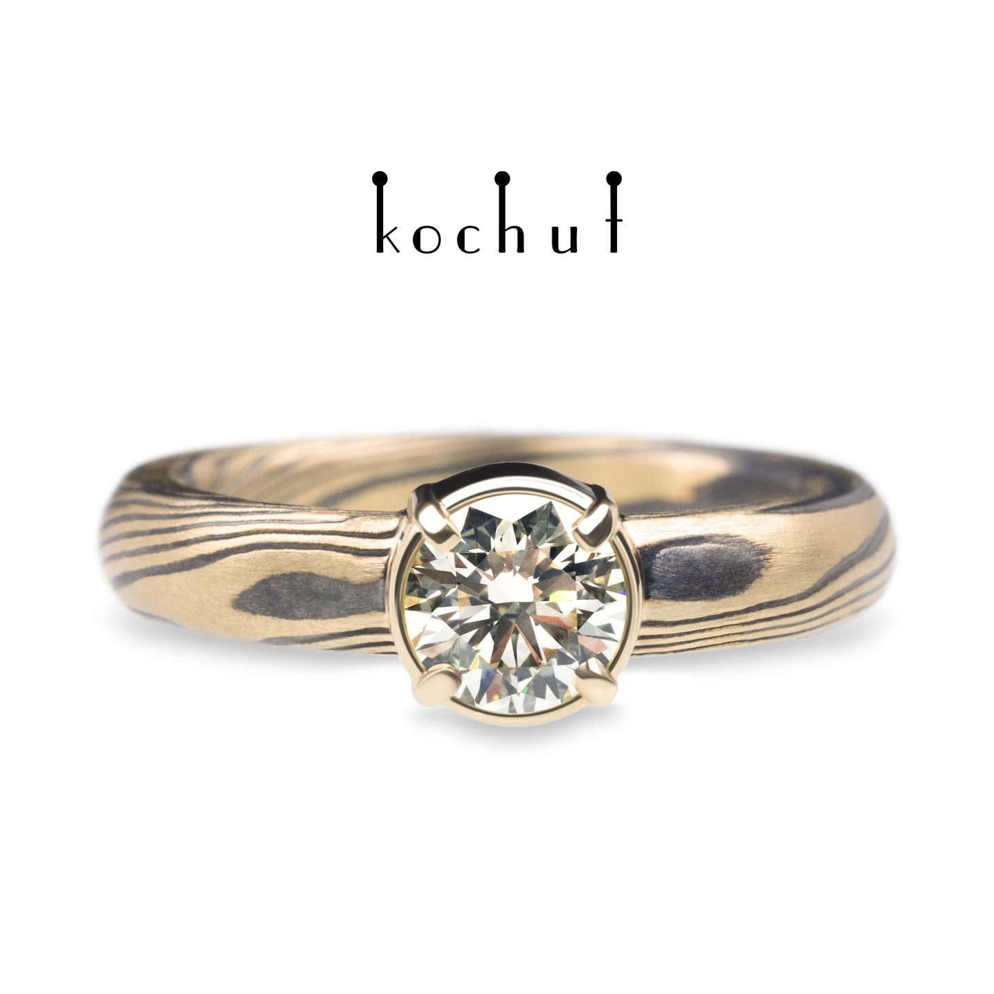 Haiku — Mokume-Ring aus Gelbgold mit graviertem und oxidiertem Silber sowie einem braunen Diamanten