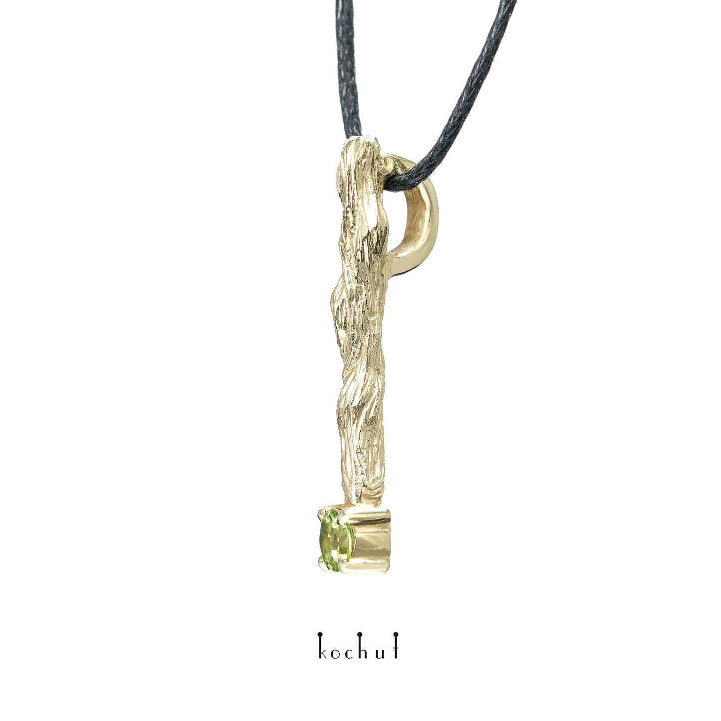 Kleiner Zweig — Anhänger aus Gelbgold mit Chrysolith