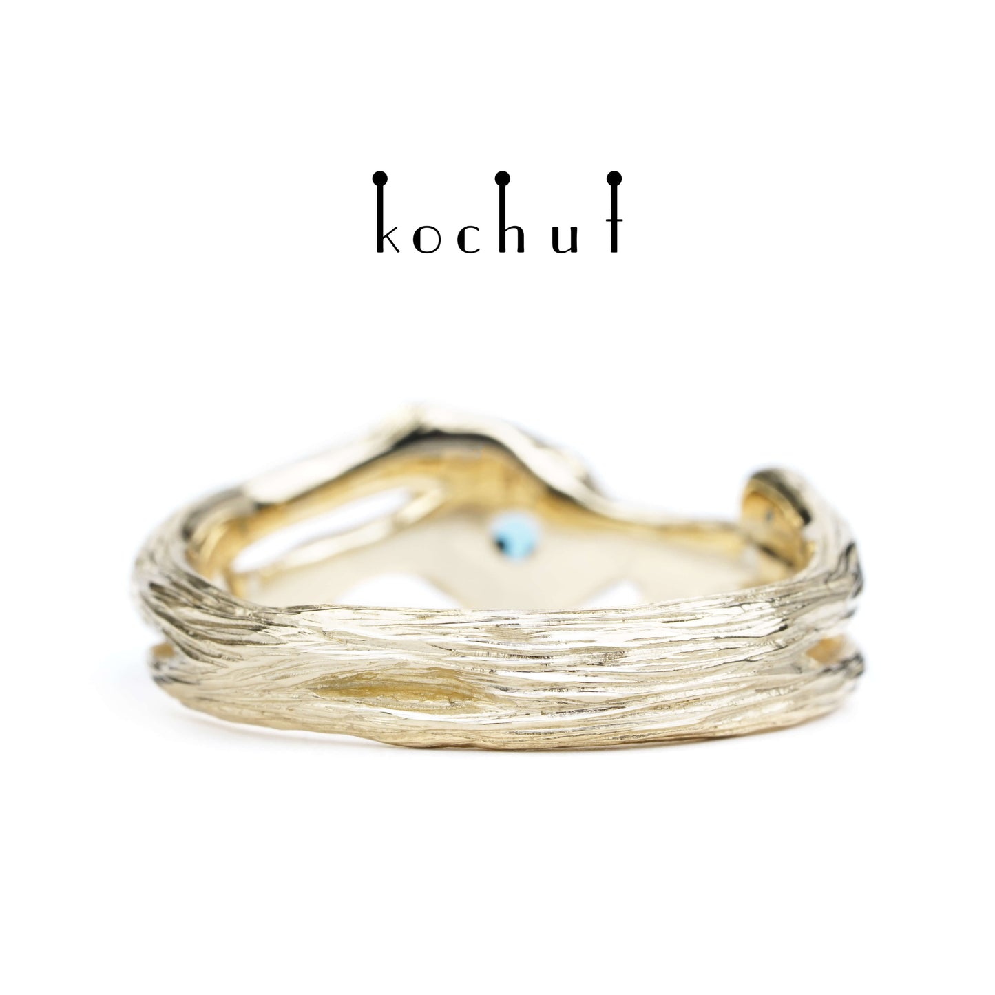 Herz des Waldes — Ring aus Gelbgold mit Topasen