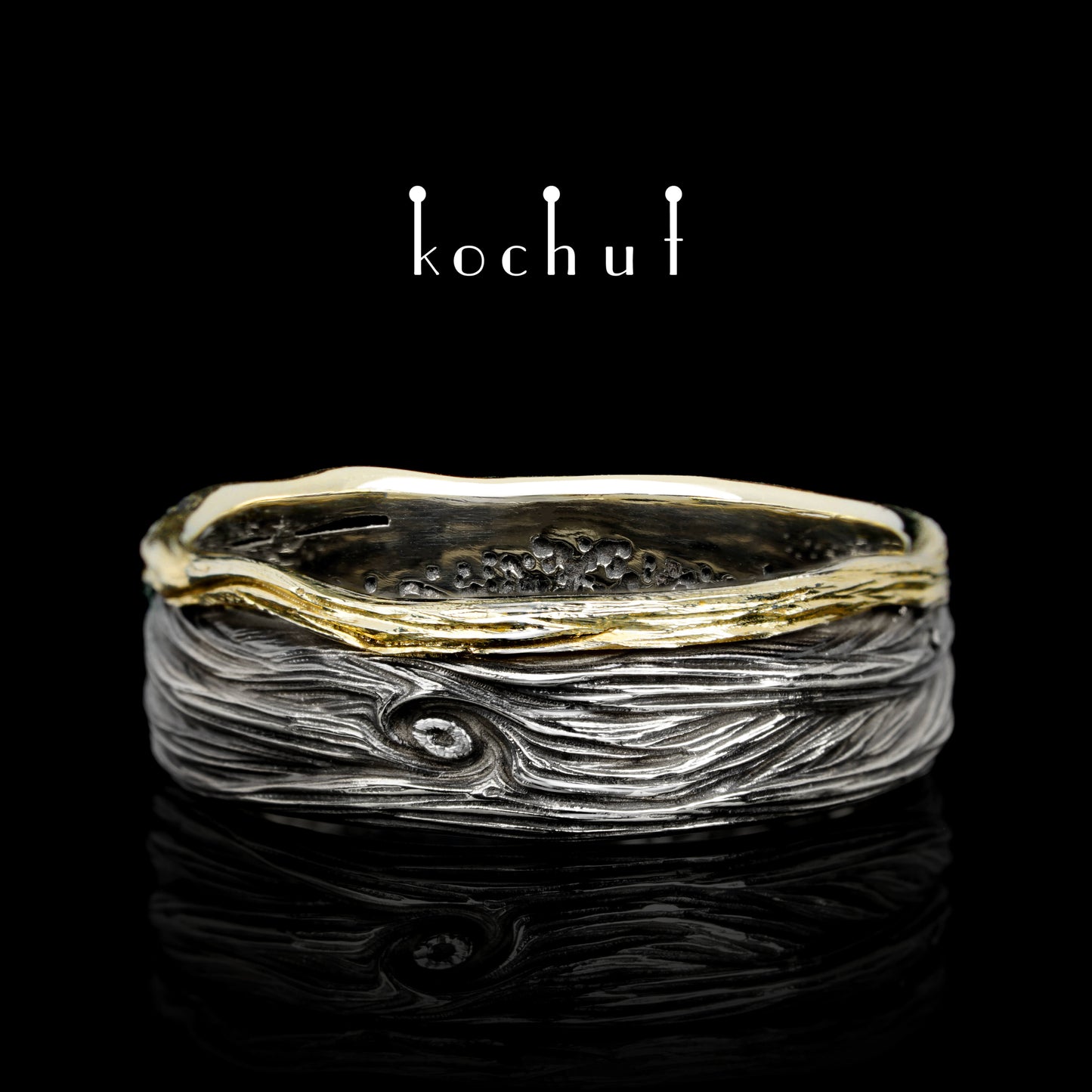 Waldauge mit Baum des Lebens — ein Ring aus oxidiertem Silber und Gelbgold