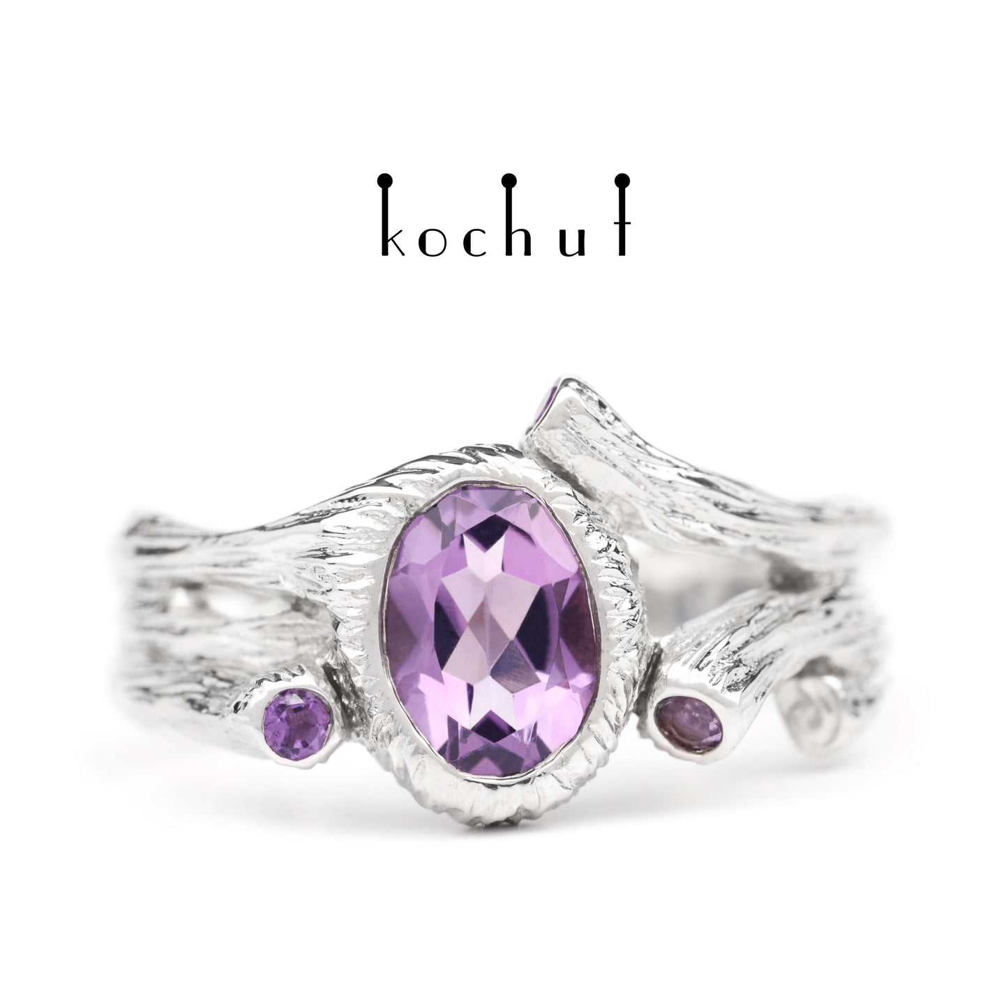 Süße Frucht — Silberring mit Amethysten, überzogen mit weißem Rhodium
