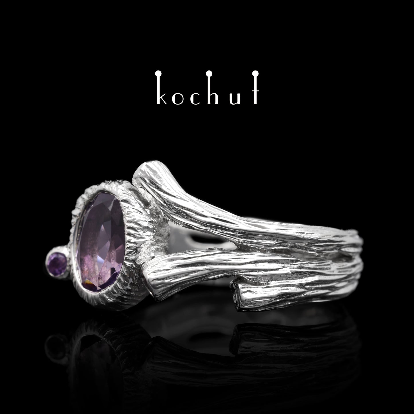 Süße Frucht — Silberring mit Amethysten, überzogen mit weißem Rhodium