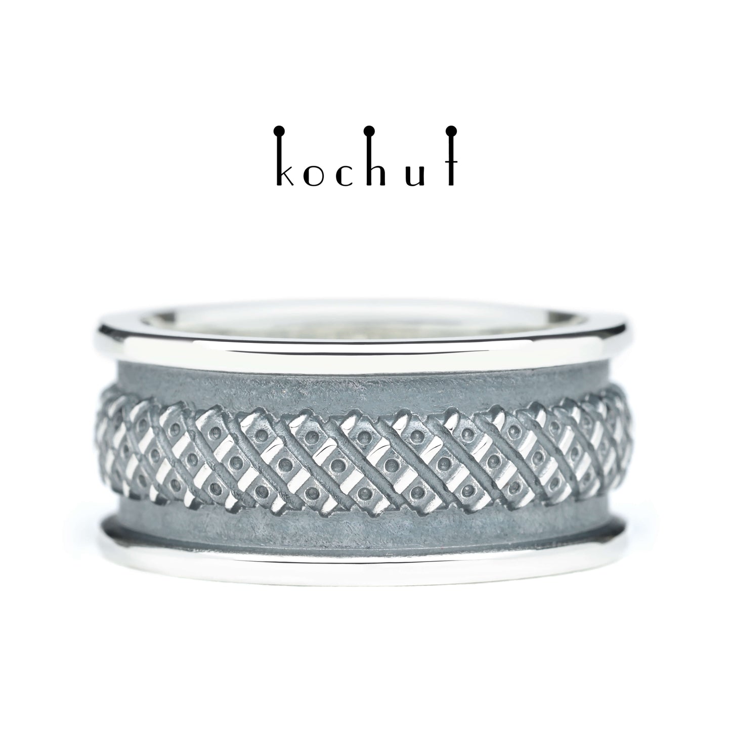 Claddagh — Ring aus oxidiertem Silber