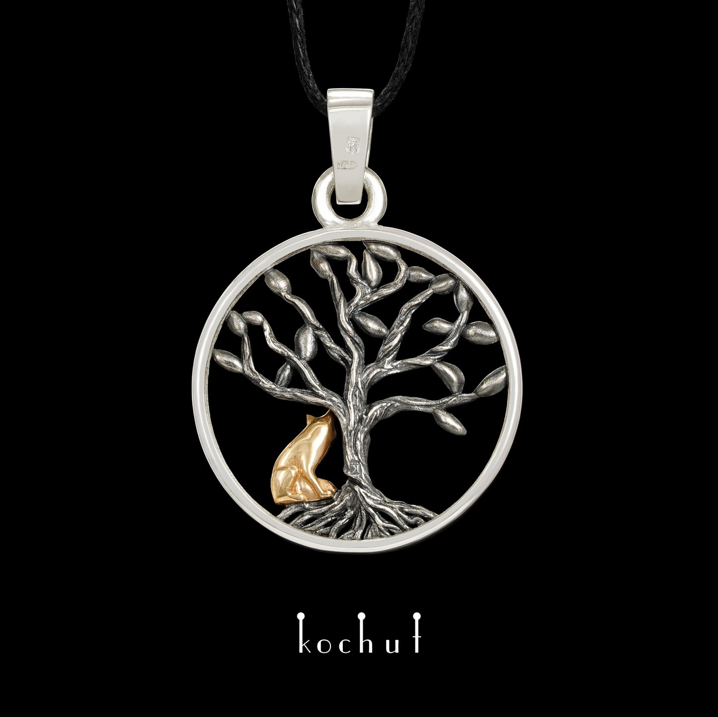 Lebensbaum mit kleinem Fuchs — Anhänger aus oxidiertem Silber und Rotgold