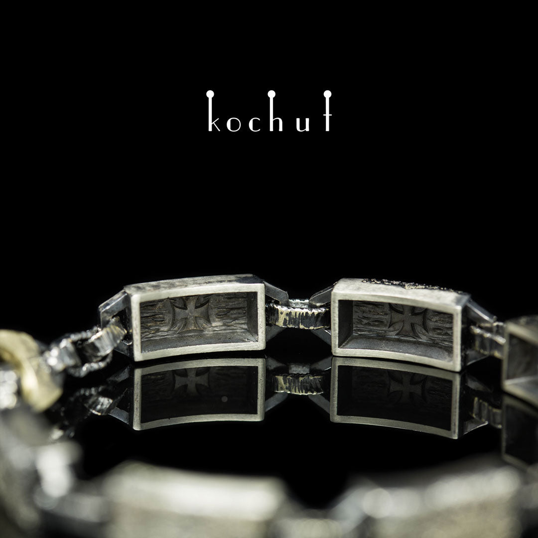 Leib und Seele: Sakrament — Armband aus Weißgold, Gelbgold und Diamanten, bedeckt mit schwarzem Rhodium