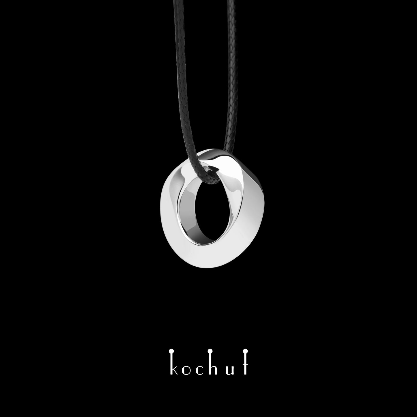 Mobius-Band — silbernes Anhänger, beschichtet mit weißem Rhodium
