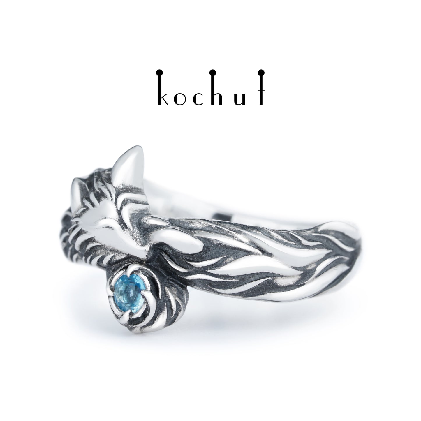 Kleiner Fuchs — Ring aus oxidiertem Silber mit Topas