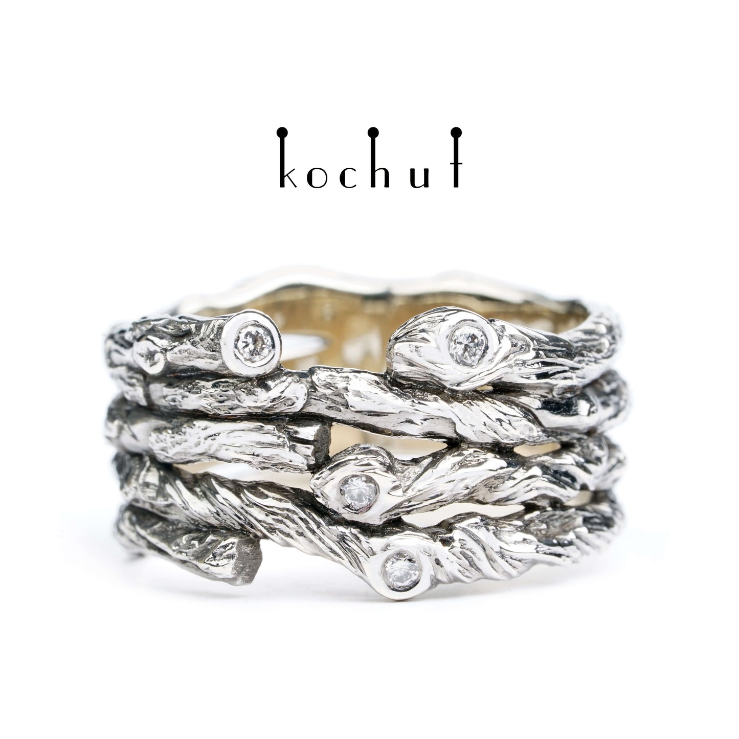 Breiter Zweig — Ring aus Weißgold mit Diamanten, beschichtet mit schwarzem Rhodium