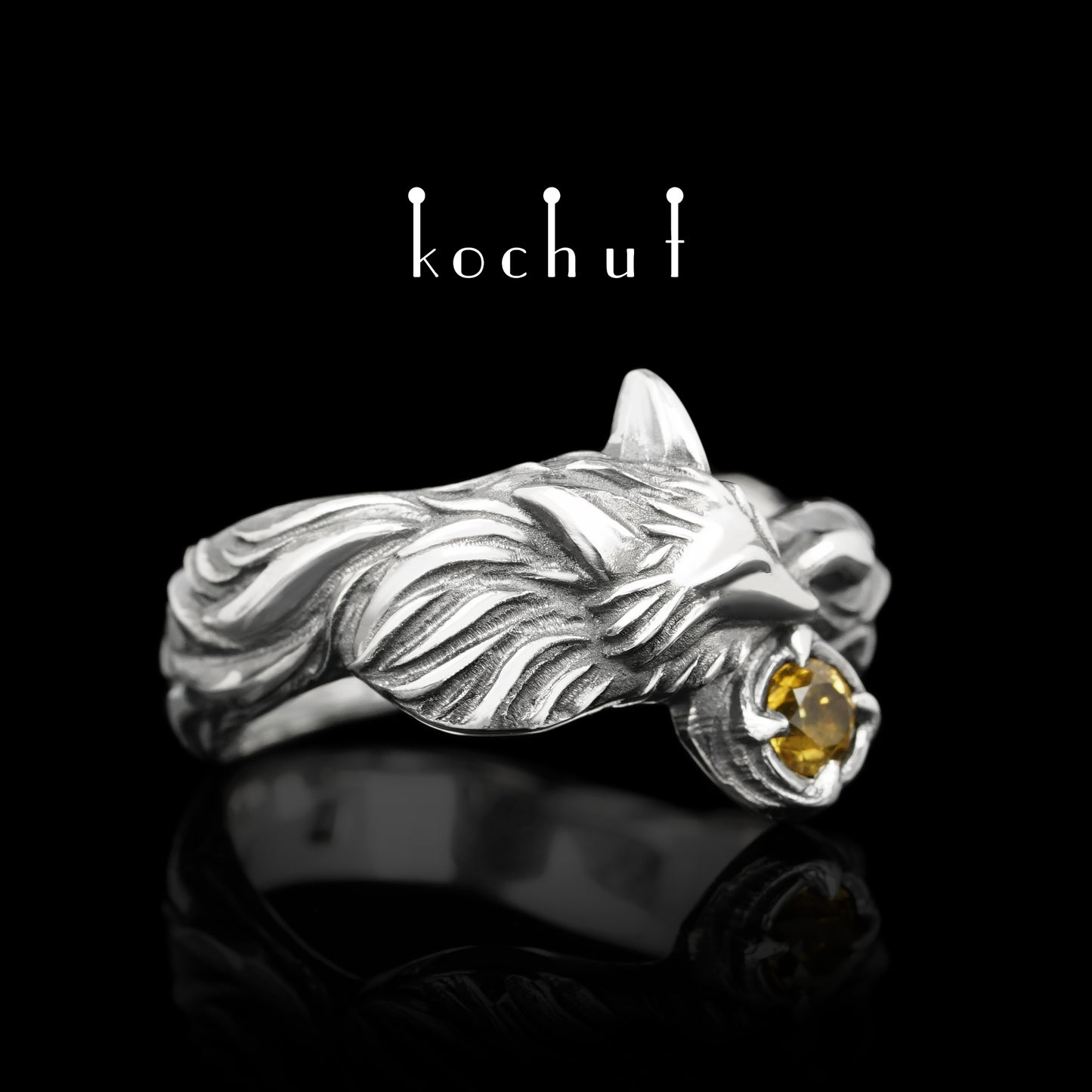 Kleiner Fuchs — Ring aus oxidiertem Silber mit Citrin