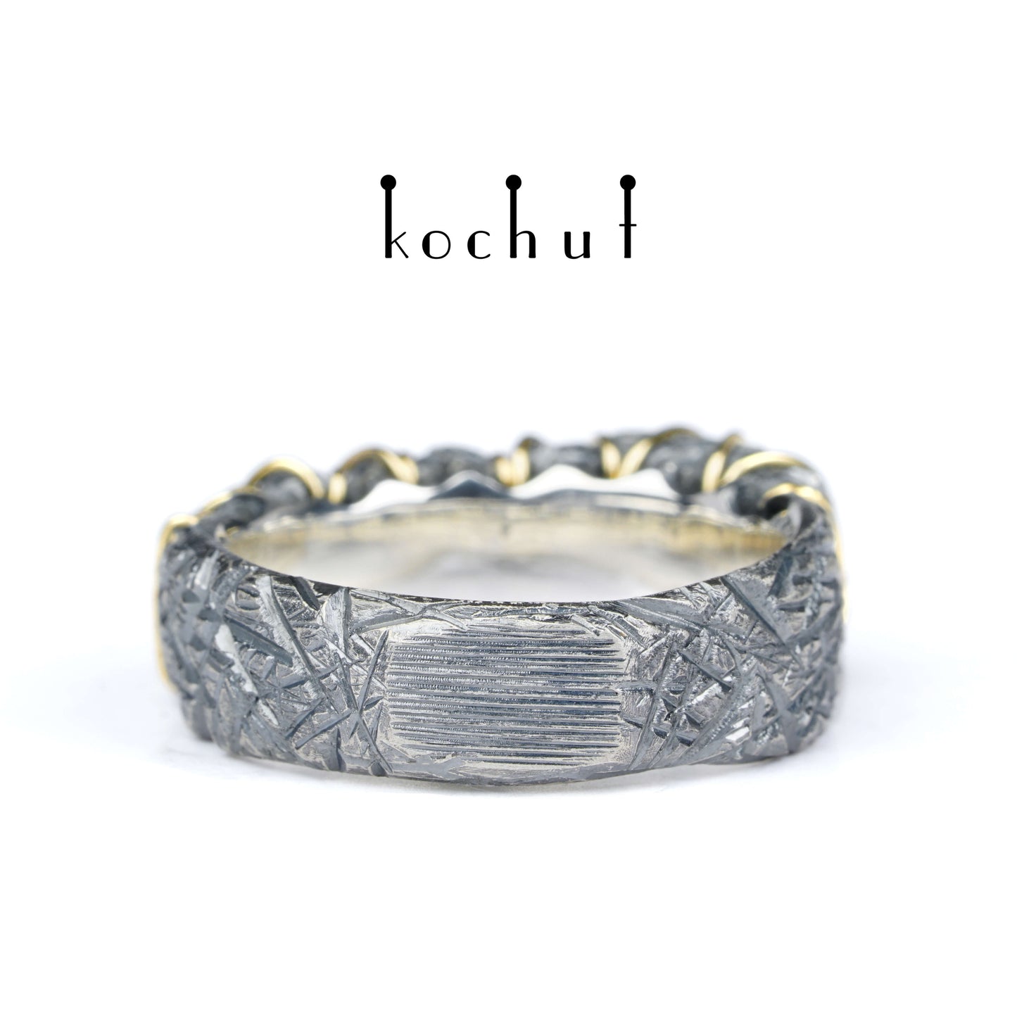 Wiedergeburt — Ring aus oxidiertem Silber und Gelbgold mit Citrin