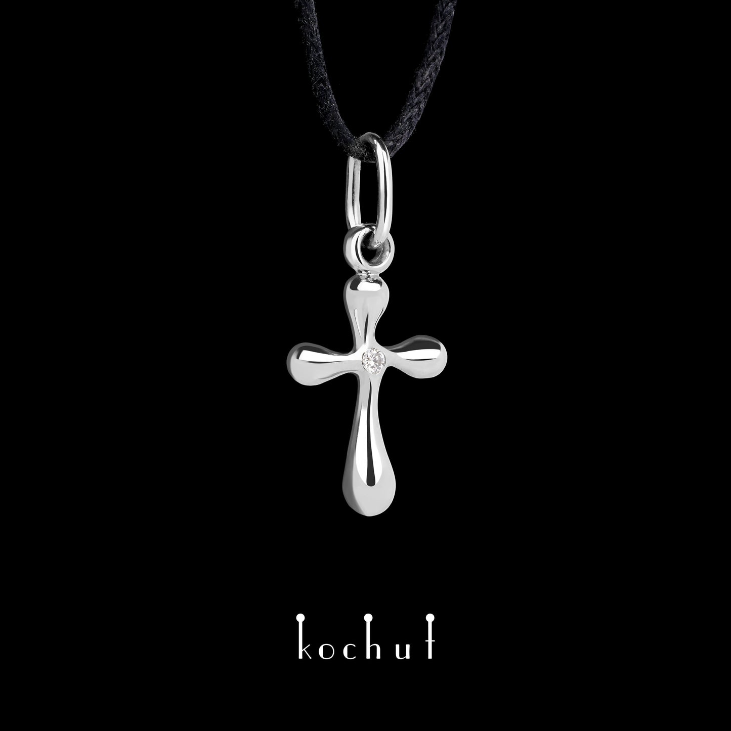 Tau des Liebes — Kreuz aus Weißgold mit einem Diamanten, überzogen mit weißem Rhodium