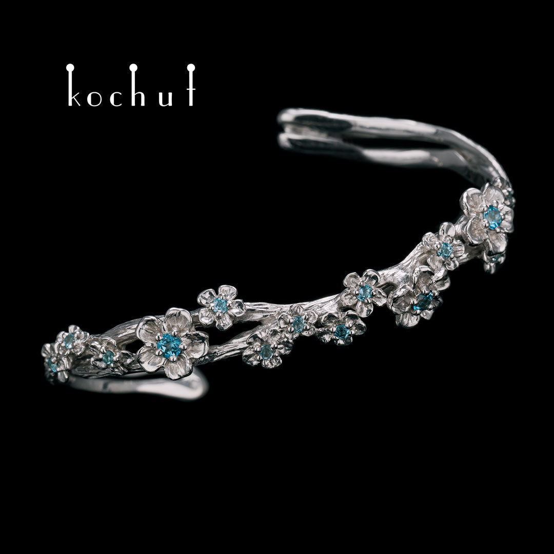 Blumenkrone — Silberarmband mit einem Topas und weißer Rhodium-Beschichtung