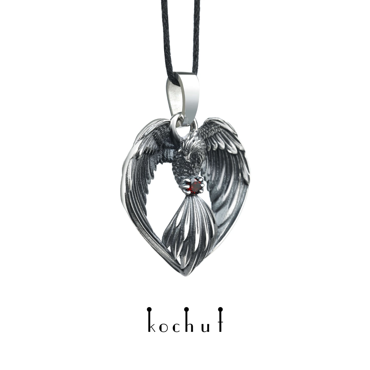 Phoenix — Anhänger aus oxidiertem Silber mit einem Granat