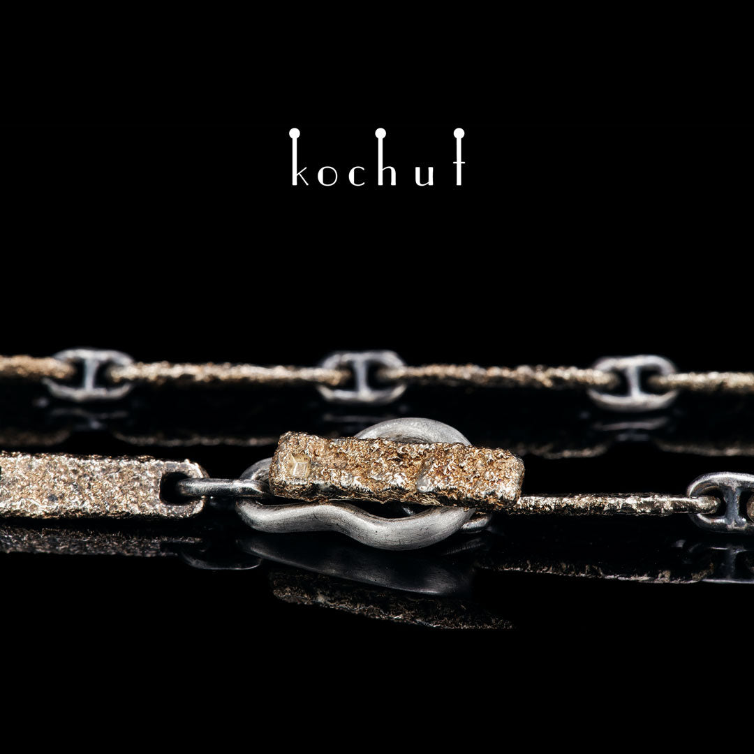 Leib und Seele — eine Kette aus oxidiertem Silber und Gelbgold