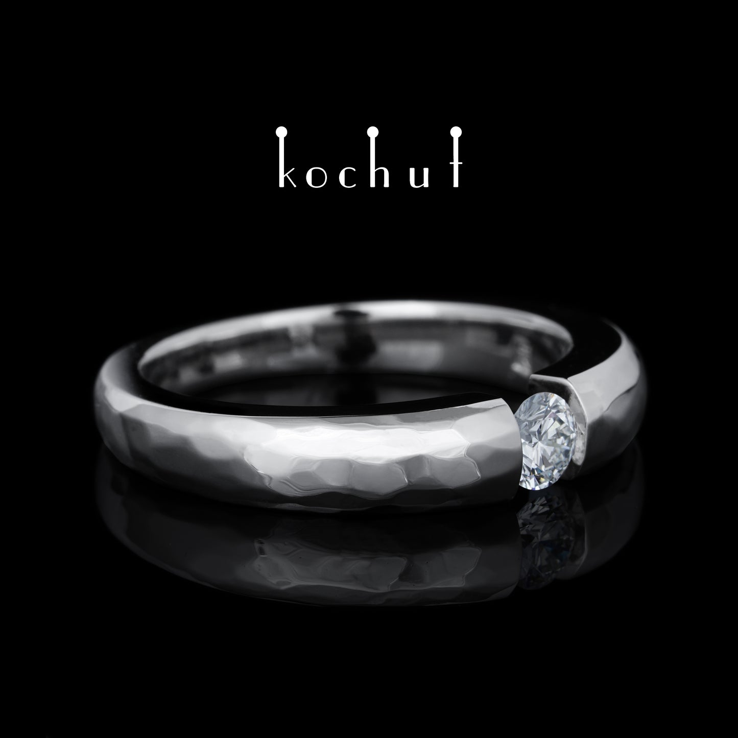 Illusion — Verlobungsring aus Weißgold mit Diamant, beschichtet mit weißem Rhodium