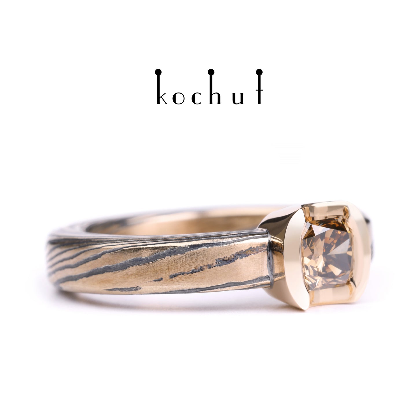 Jugen — Mokume-Ring aus Rotgold und graviertem, oxidiertem Silber mit Diamant, beschichtet mit Oxidation