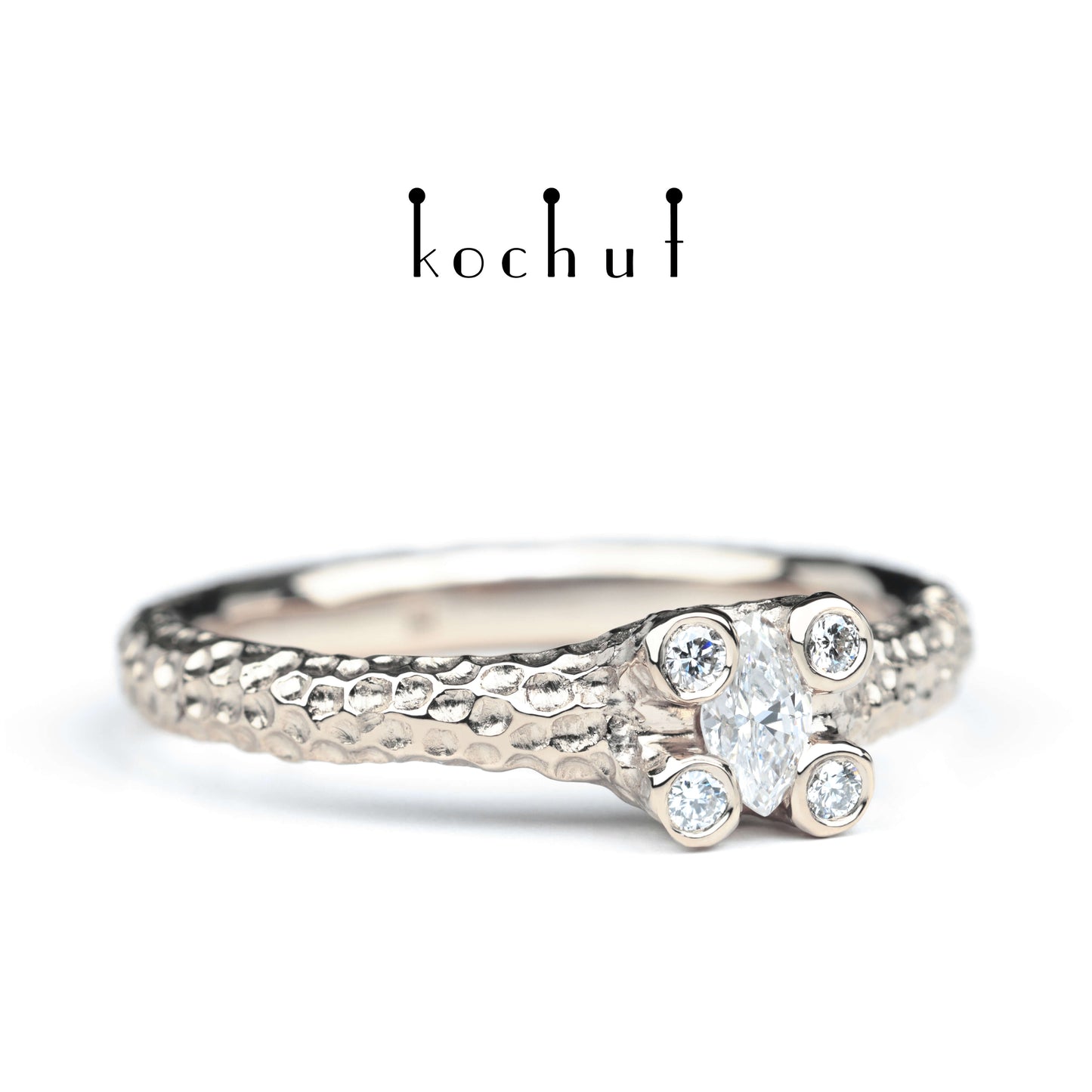 Sternblume — Verlobungsdiamant-Ring aus Palladium 18 Karat Gold