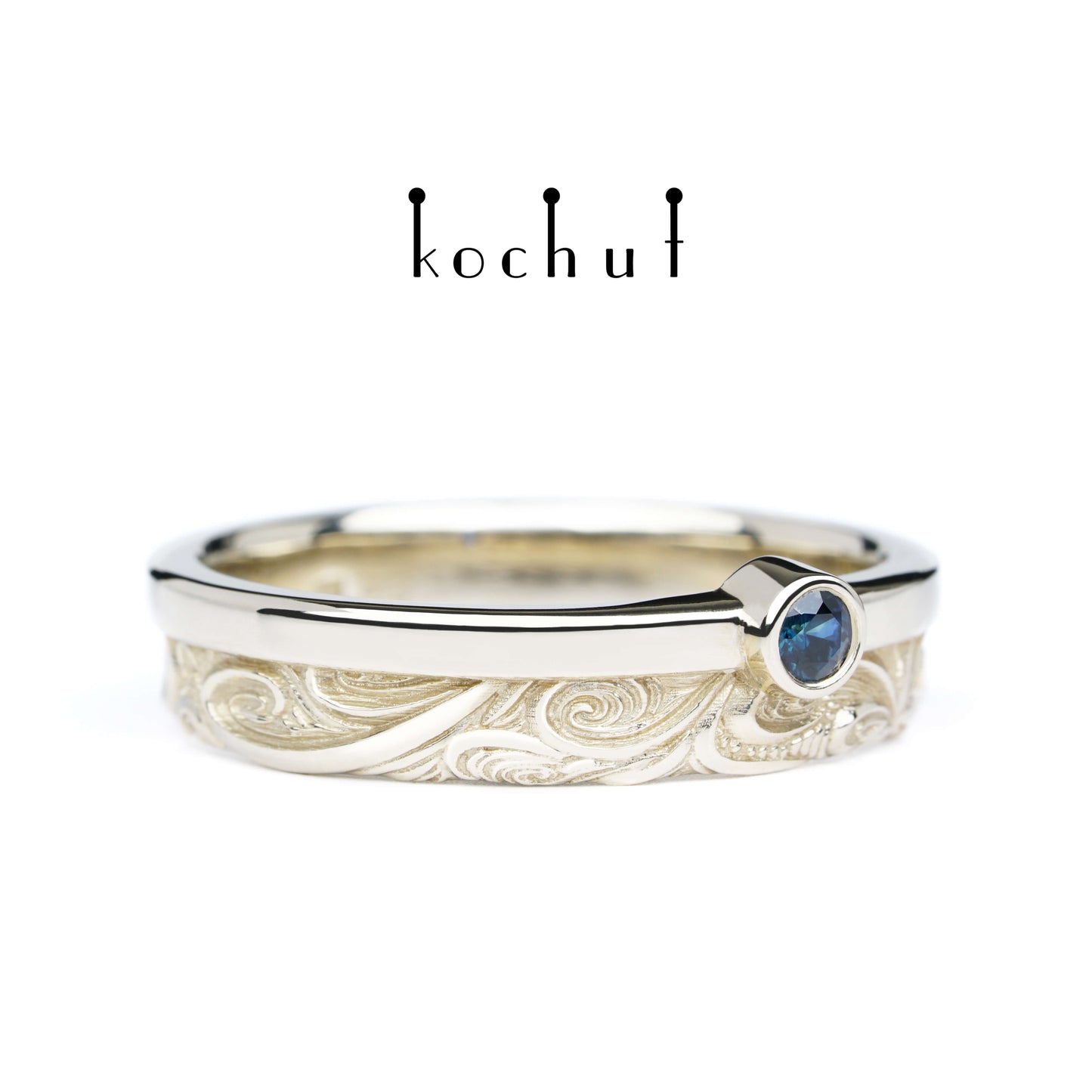 In Freude und Leid: Halbe — Ring aus Weißgold mit Saphir