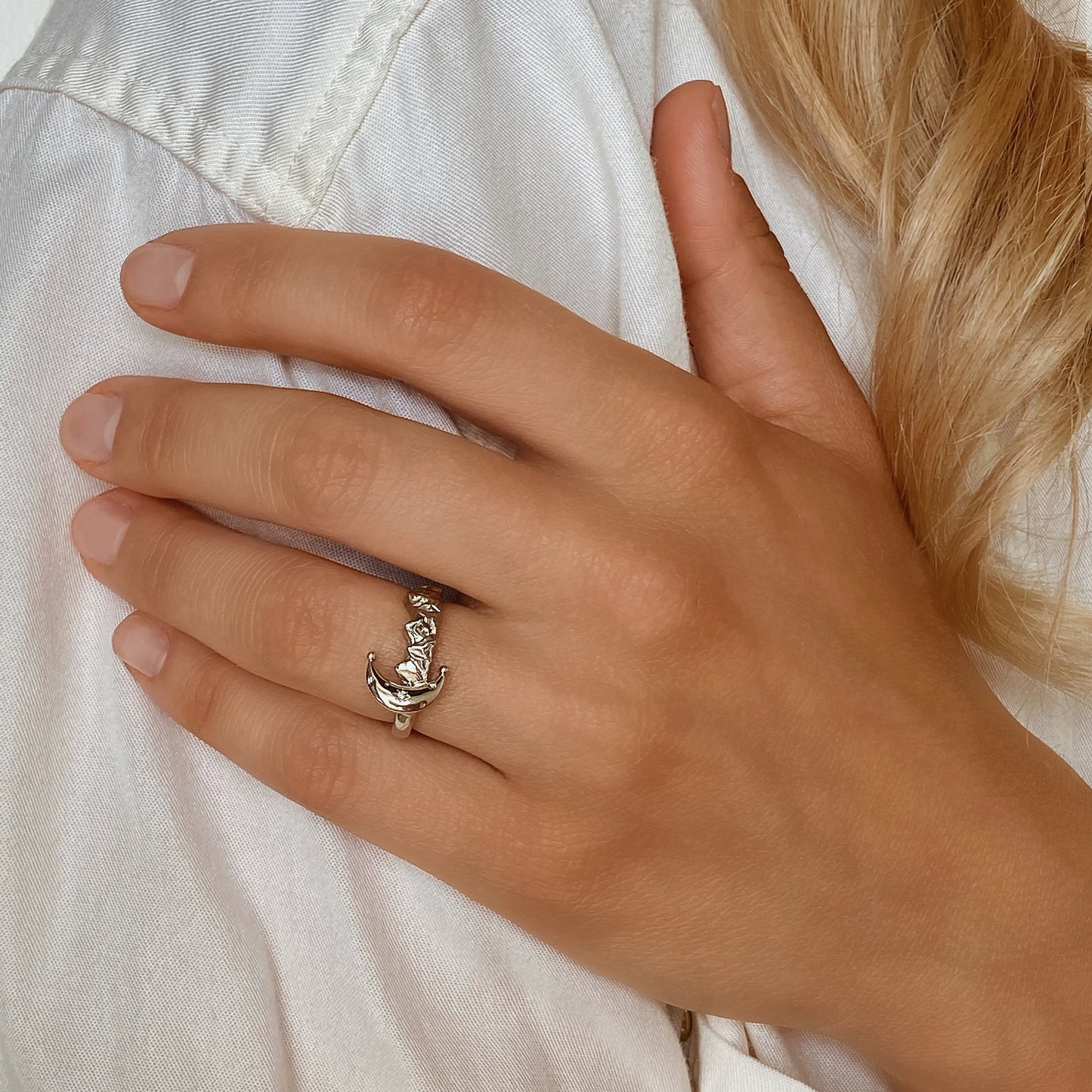 Bergtraum — Weißgoldring mit einem Diamanten