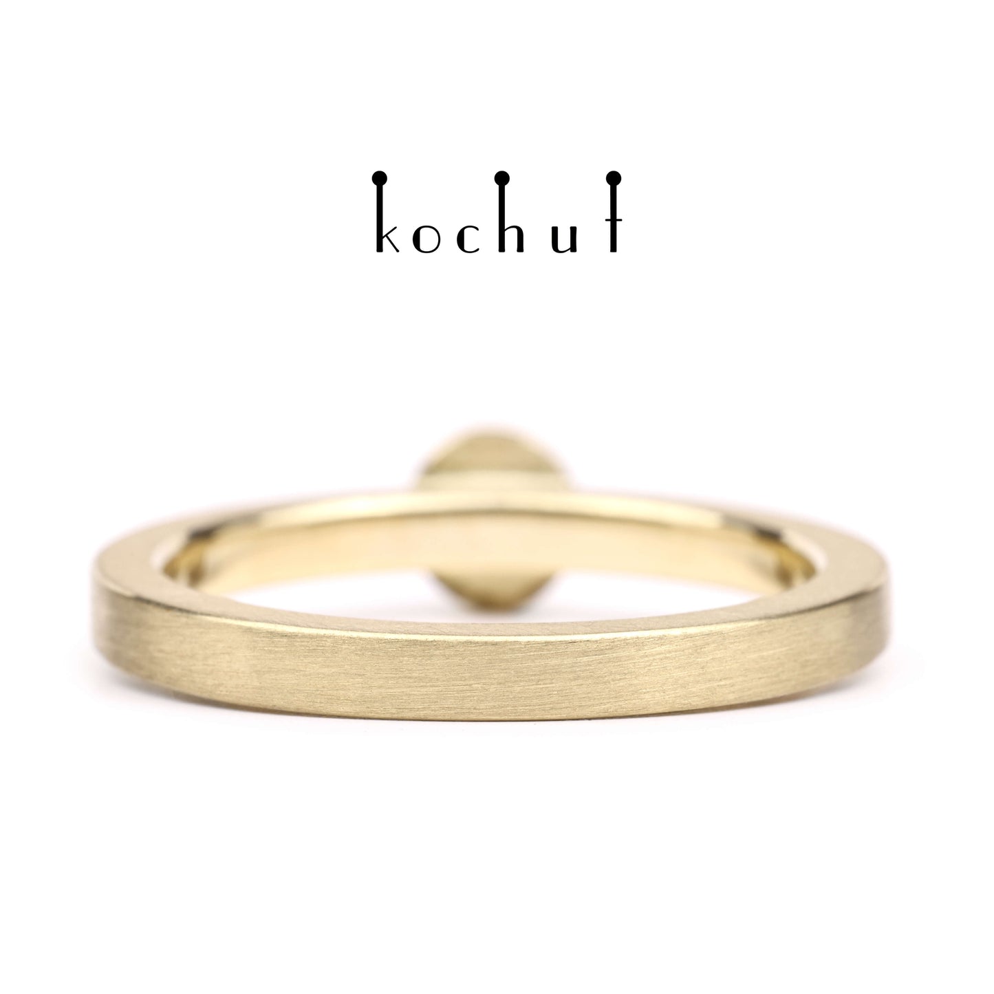 Mars — Ring aus Gelbgold mit Granat