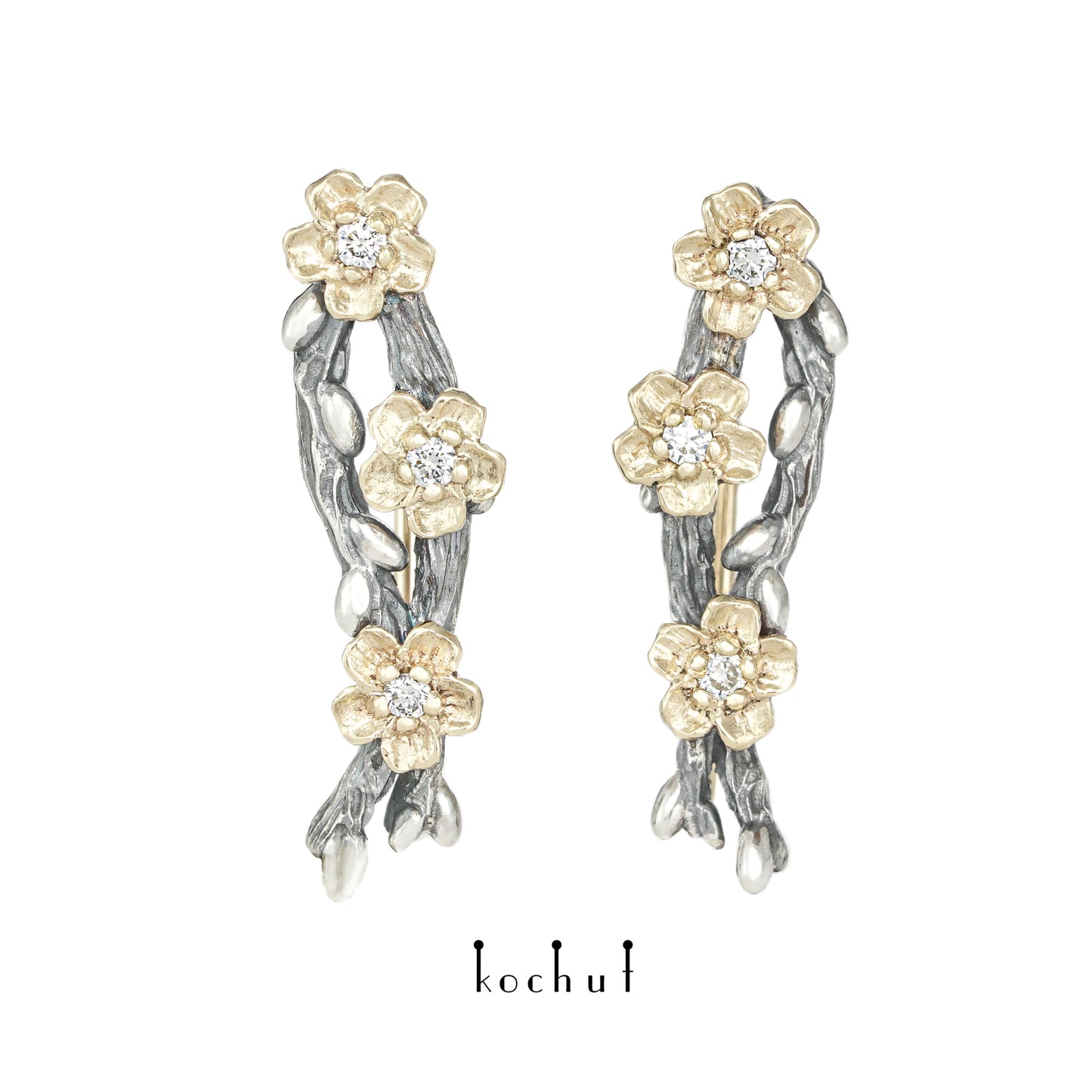 Weidenzweige mit Blumen — Ohrringe aus oxidiertem Silber und Gelbgold mit Diamanten
