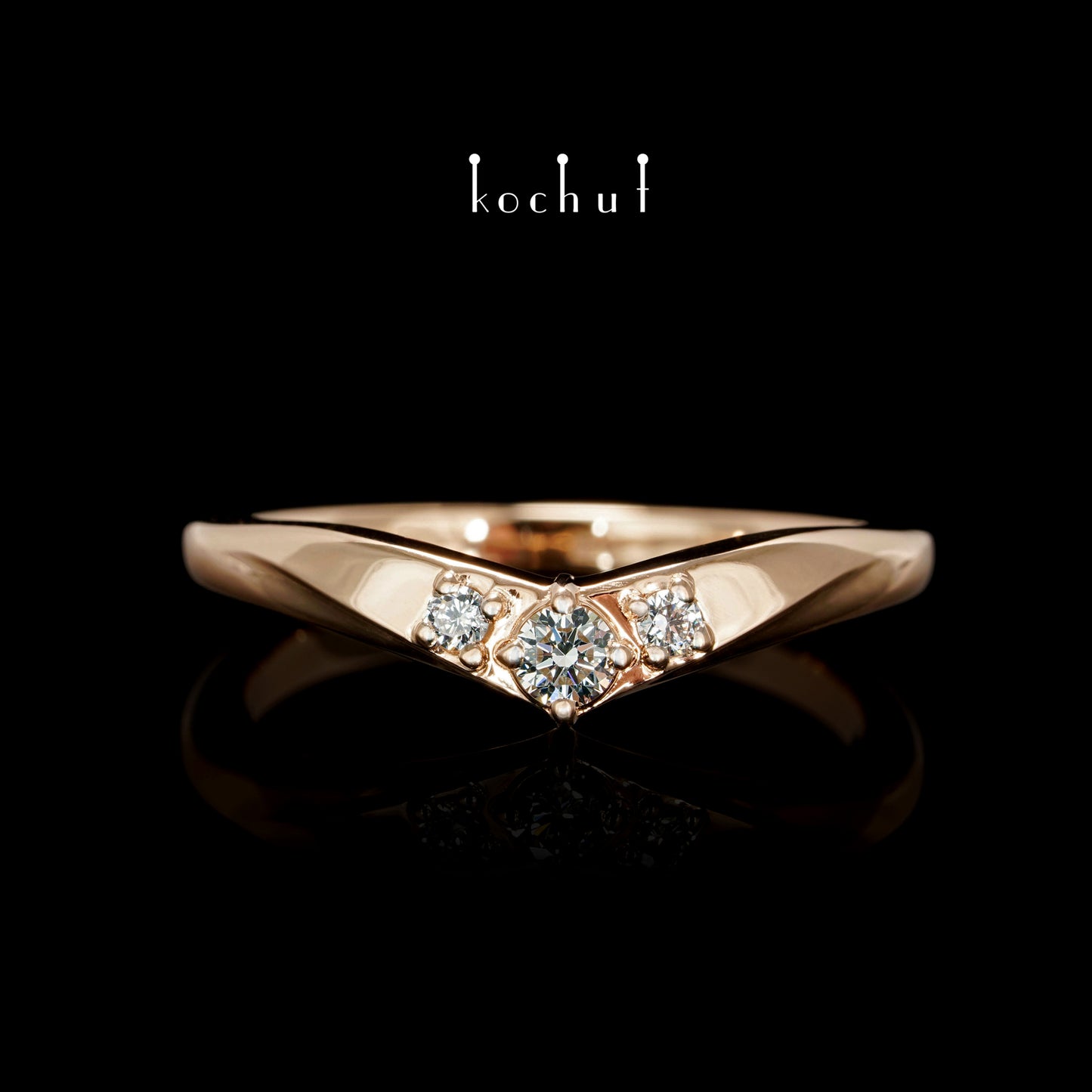 Meine Dame — Rotgoldring mit Diamanten