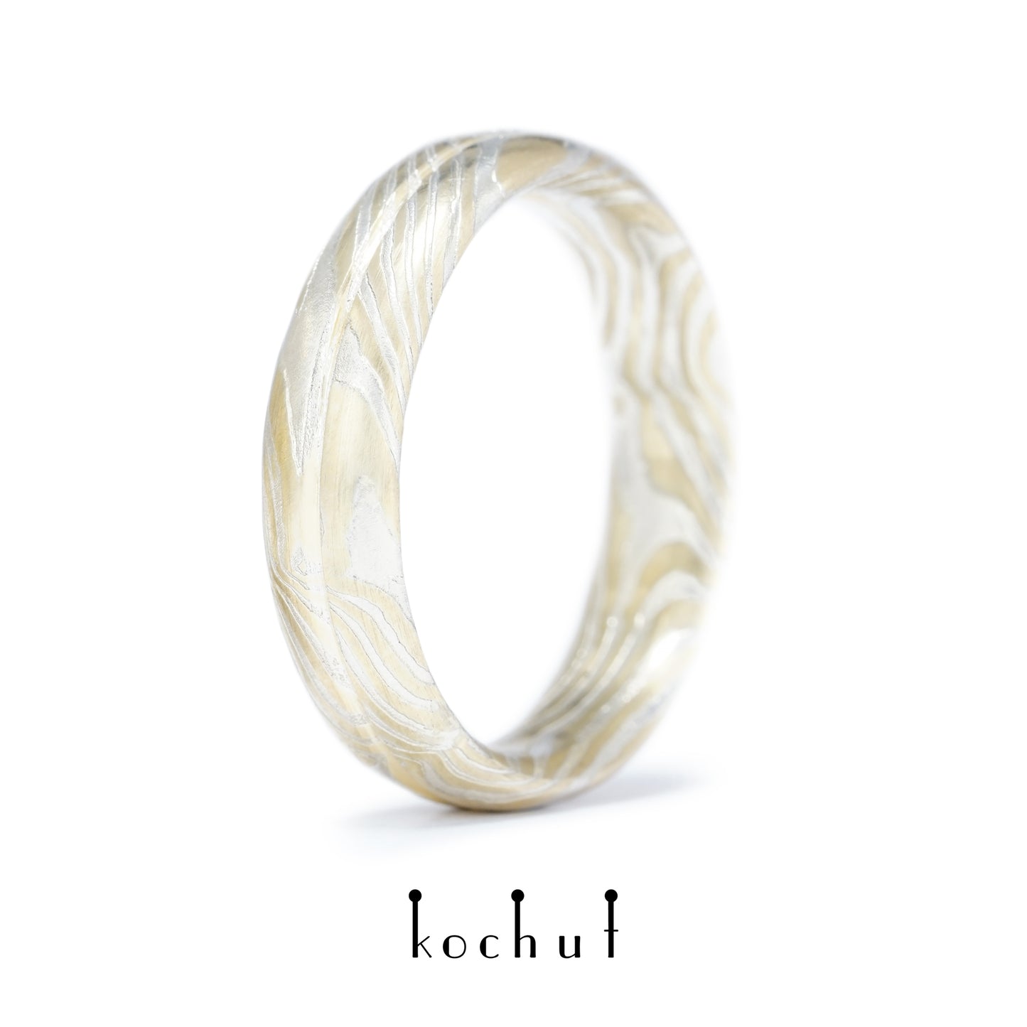 Die Achse der Liebe — nahtlose Mokume-Ehering aus Gelbgold und graviertem Silber