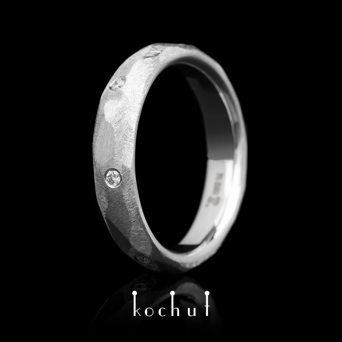 Absolute — Platin-Ehering mit Diamanten
