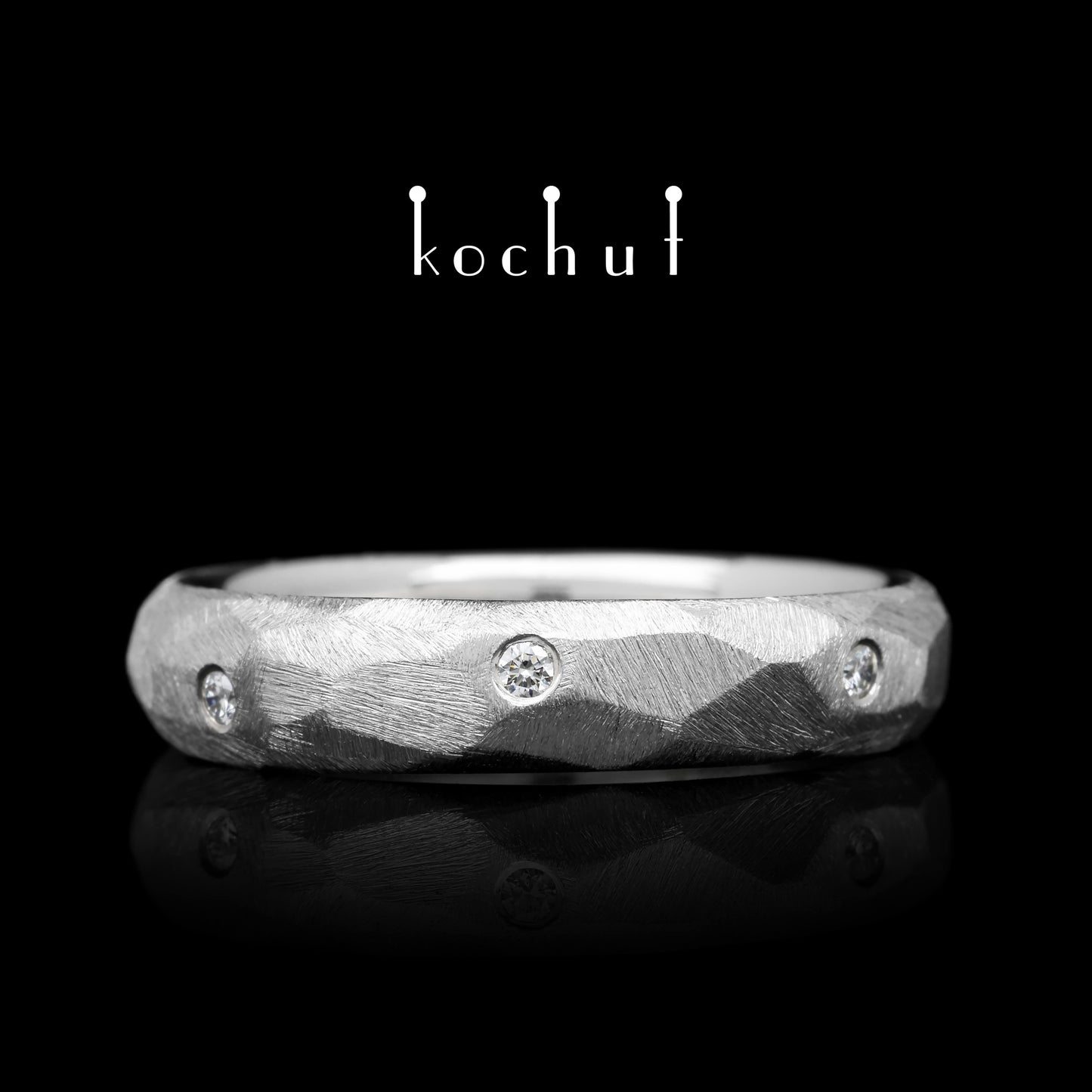 Absolute — Platin-Ehering mit Diamanten