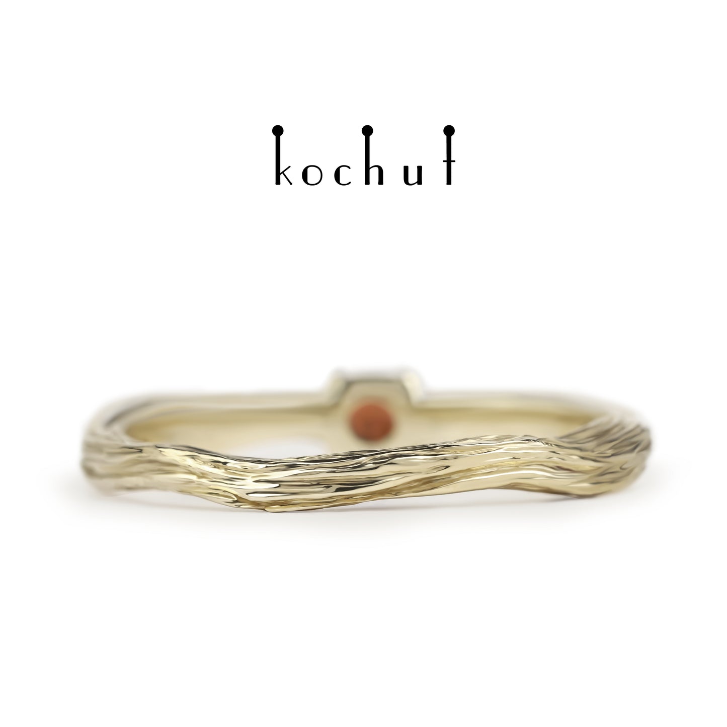 Winterzweig — Ring aus Gelbgold mit Granat