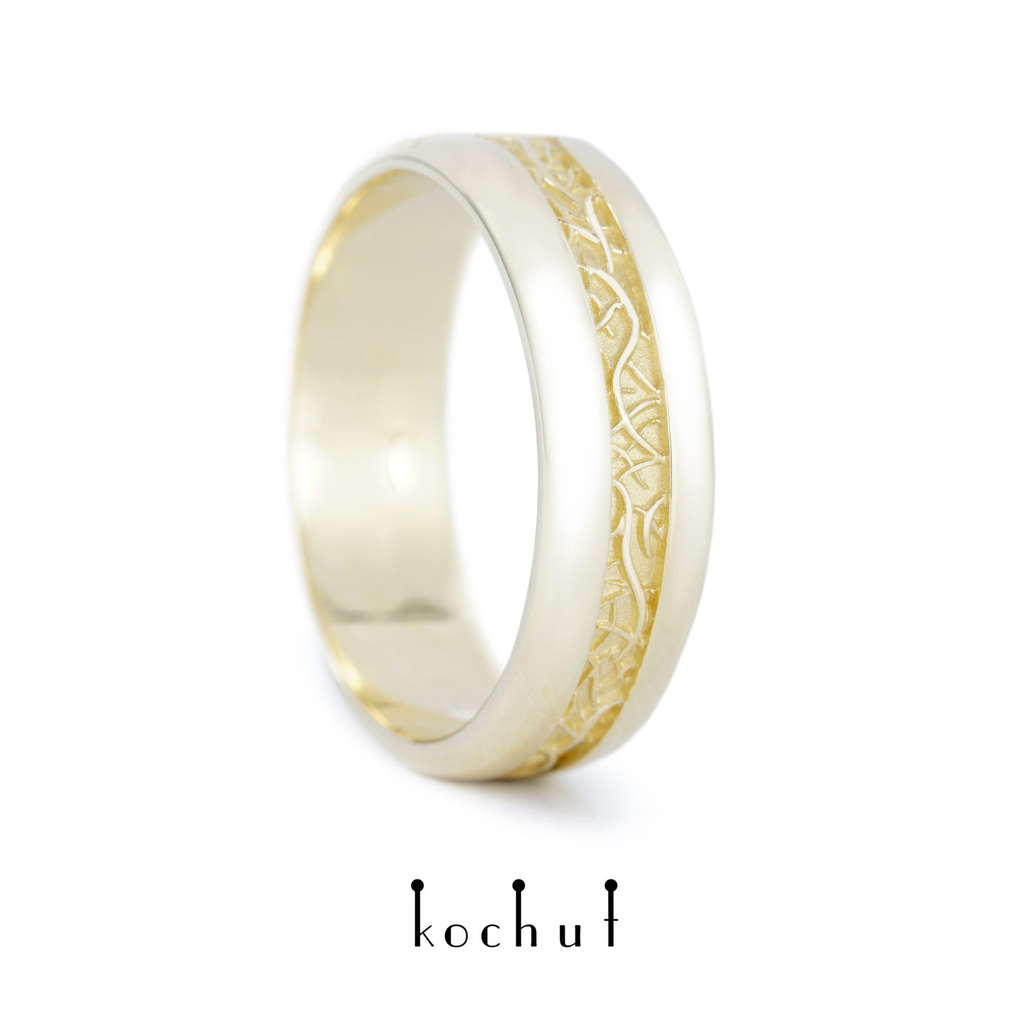 Edle Wurzeln — Ring aus Gelbgold